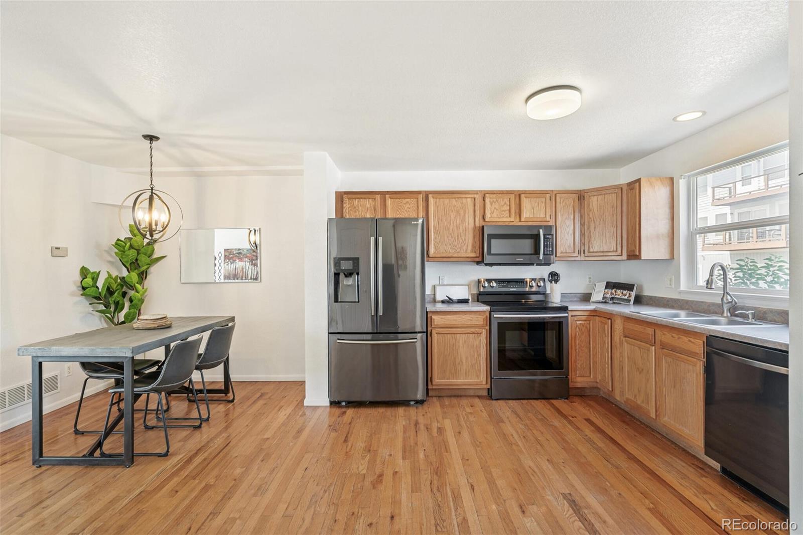 MLS Image #11 for 6240  everett court,arvada, Colorado