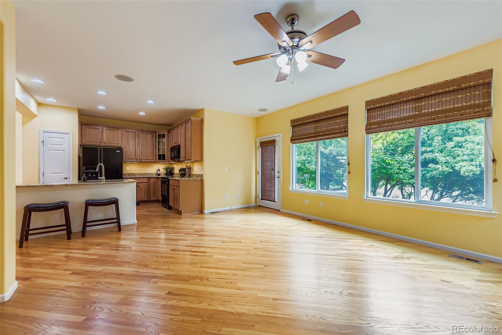 MLS Image #5 for 10045  sedalia street,commerce city, Colorado
