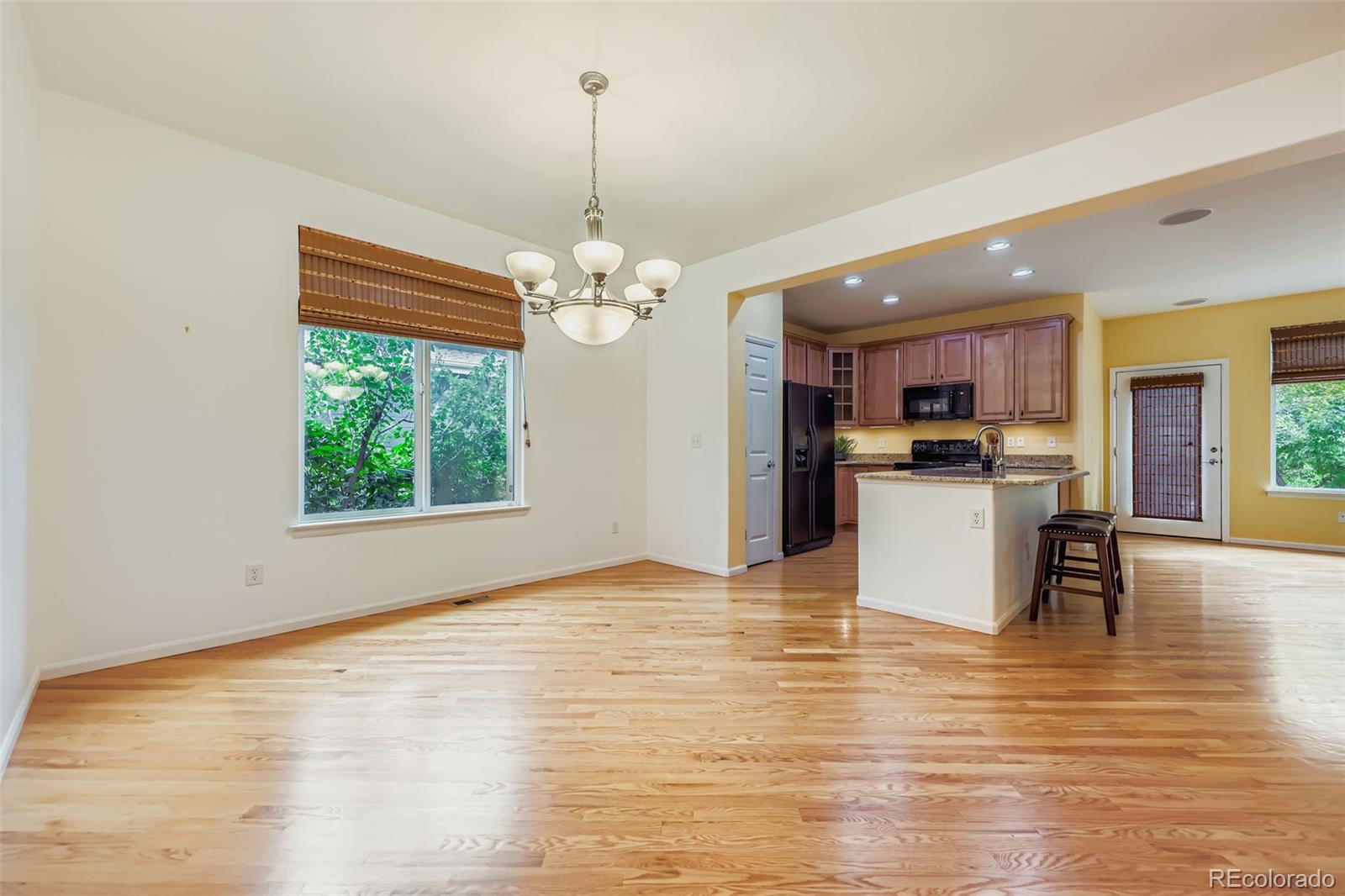MLS Image #7 for 10045  sedalia street,commerce city, Colorado