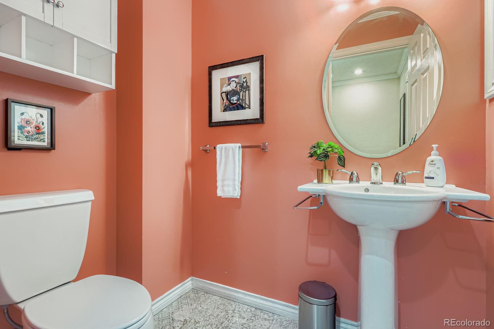 MLS Image #11 for 1520 s university boulevard,denver, Colorado