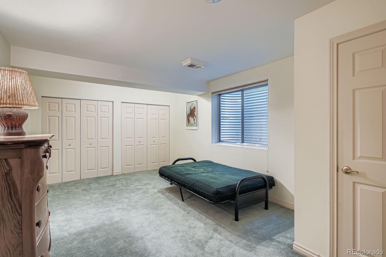 MLS Image #22 for 1520 s university boulevard,denver, Colorado