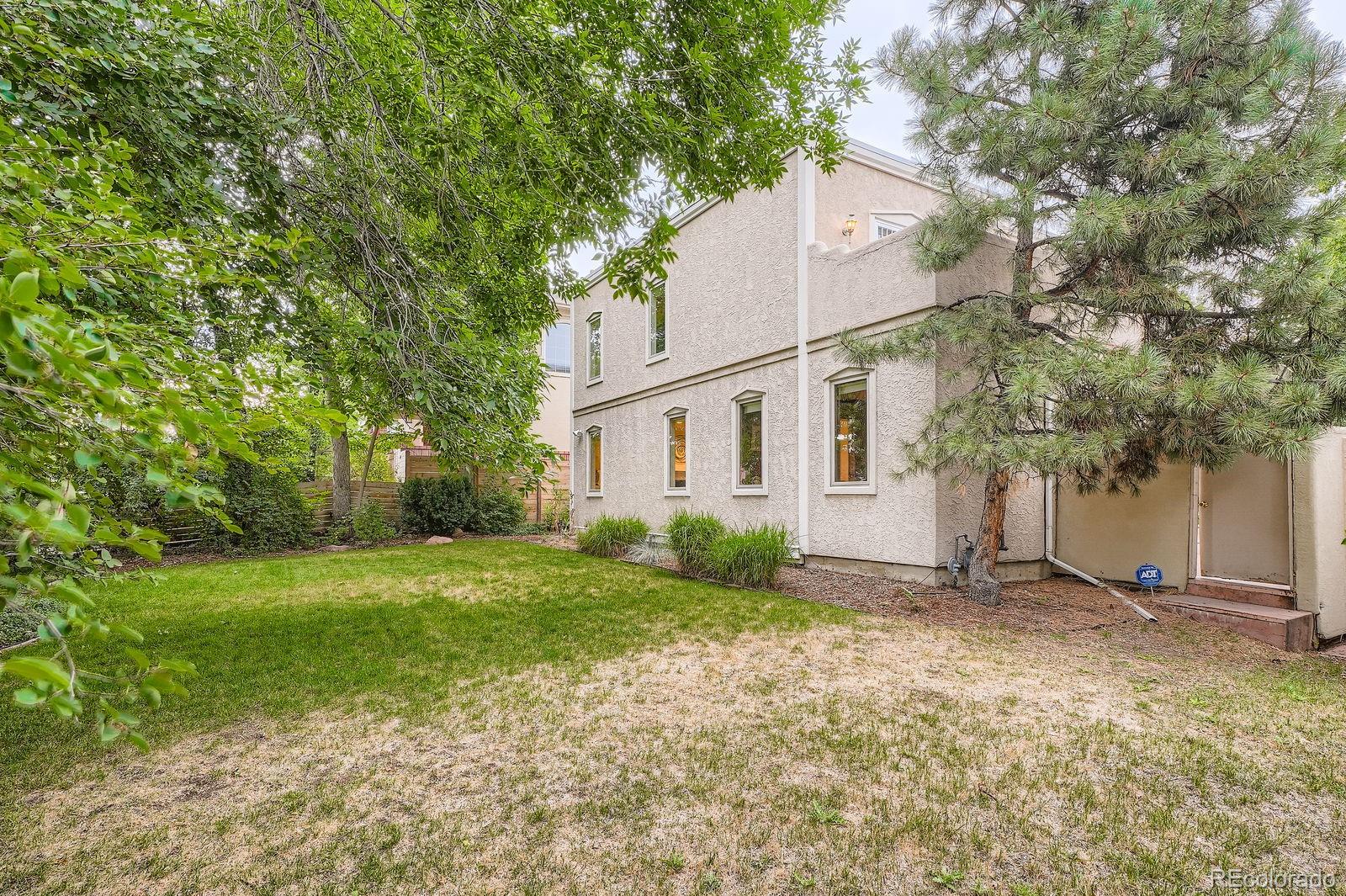 MLS Image #26 for 1520 s university boulevard,denver, Colorado