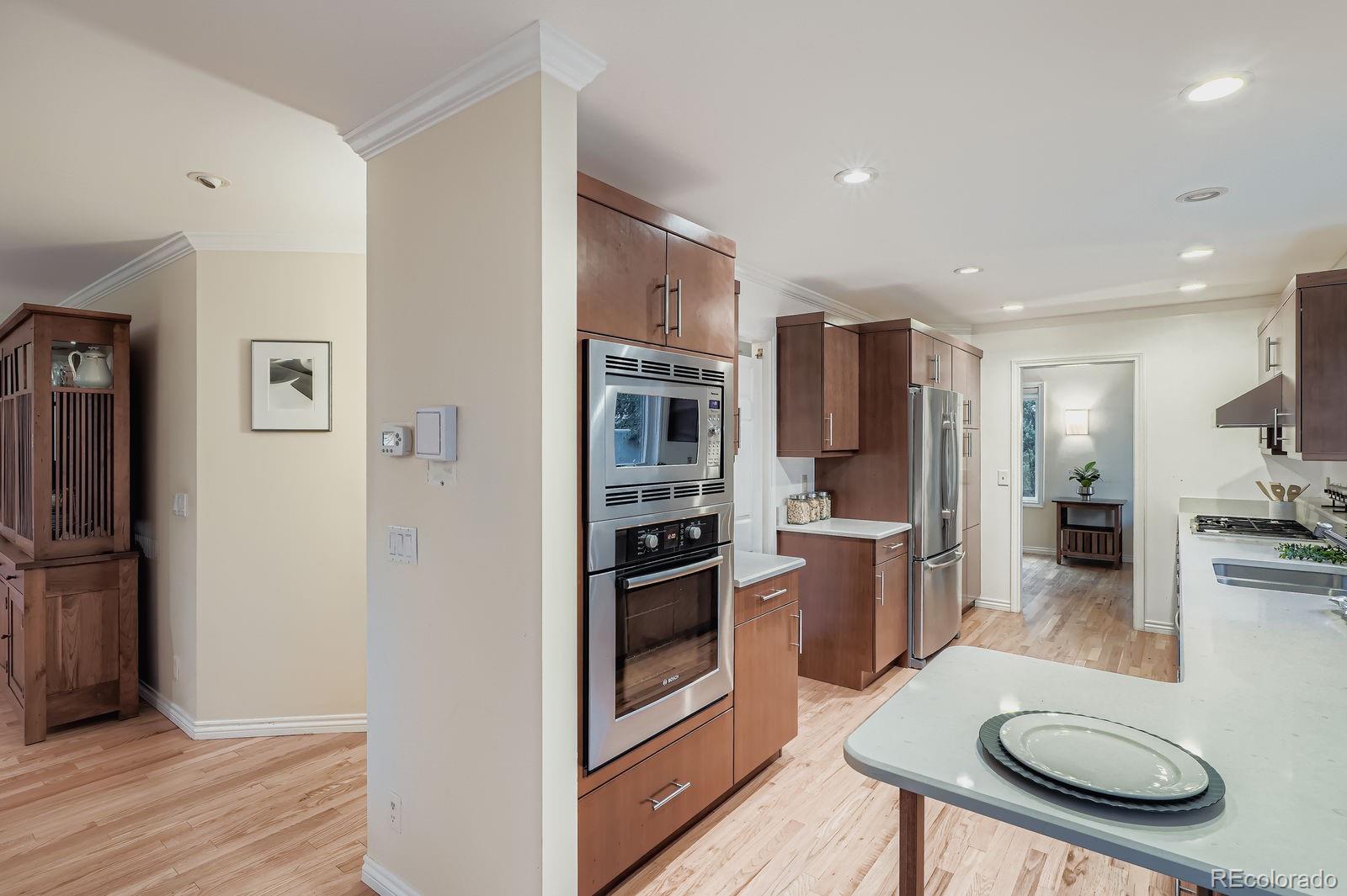 MLS Image #7 for 1520 s university boulevard,denver, Colorado