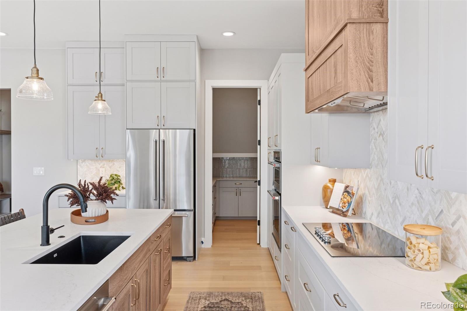 MLS Image #16 for 953  william way,berthoud, Colorado