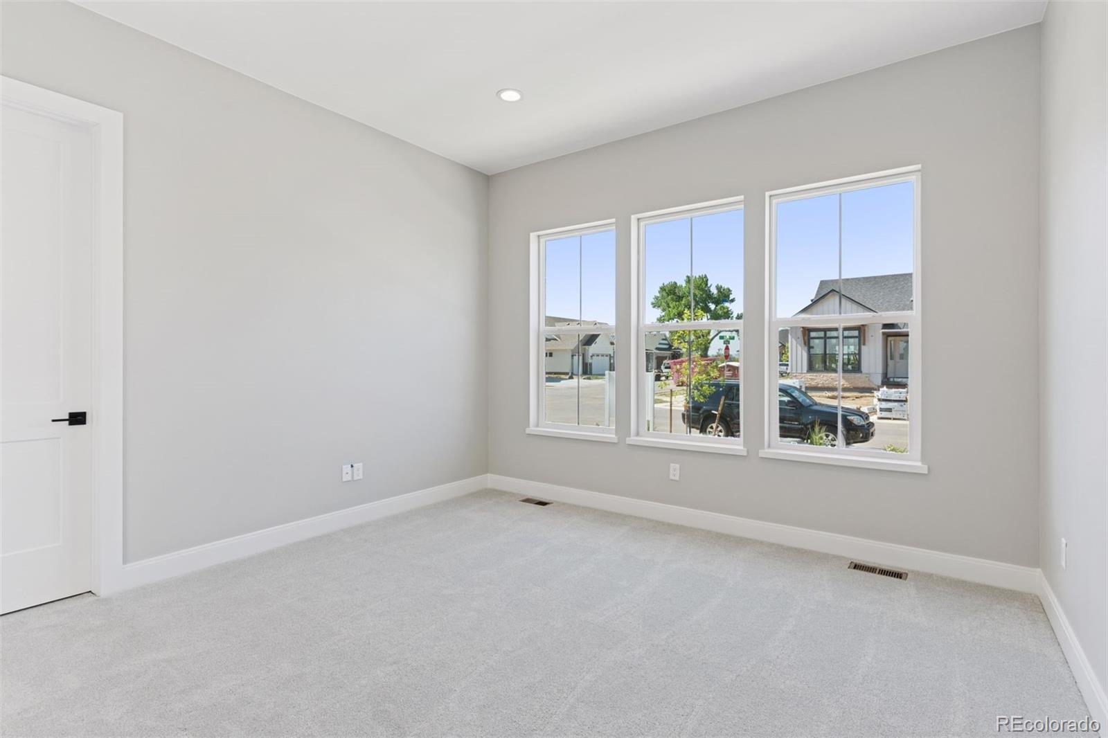 MLS Image #5 for 953  william way,berthoud, Colorado