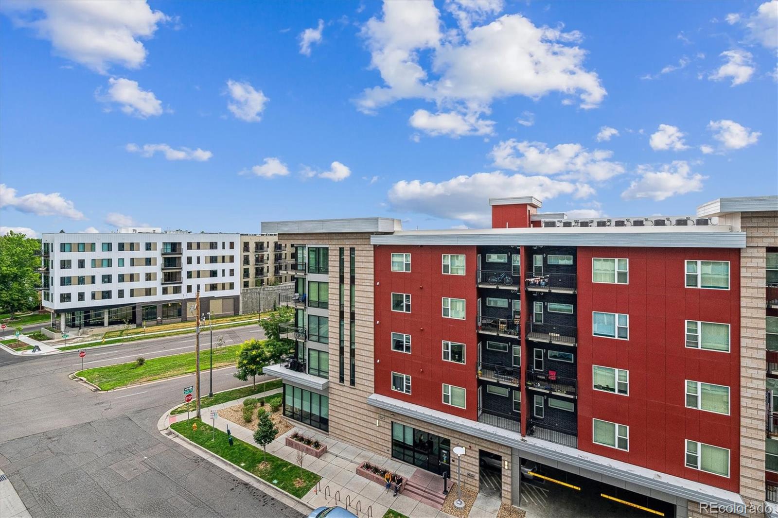 MLS Image #15 for 1155 n ash street,denver, Colorado