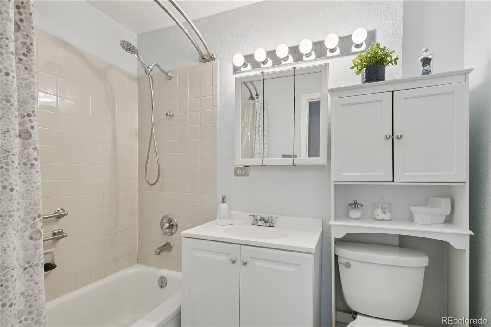 MLS Image #15 for 1924  kingston street,aurora, Colorado
