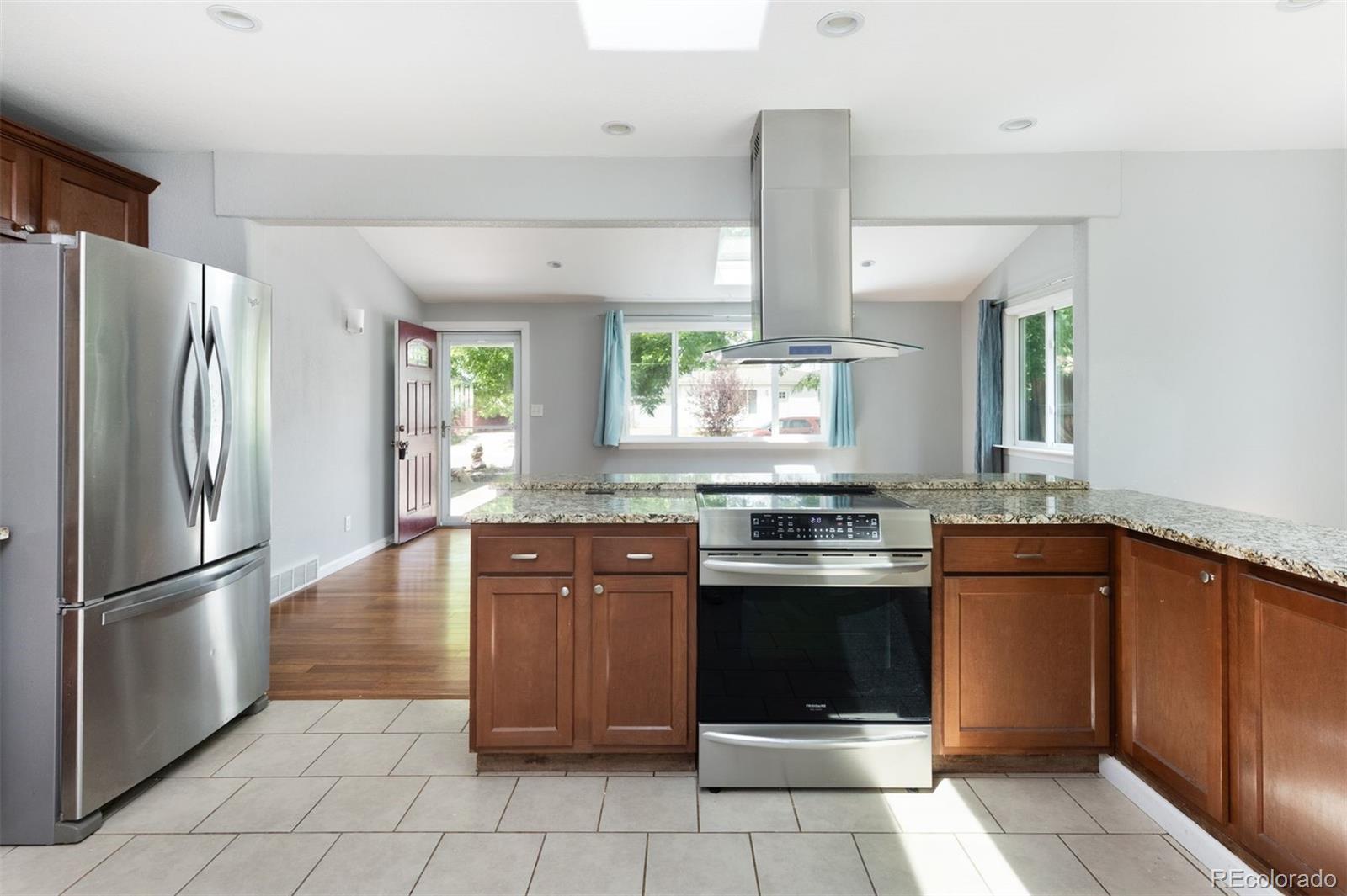 MLS Image #11 for 15738 w 1st drive,golden, Colorado
