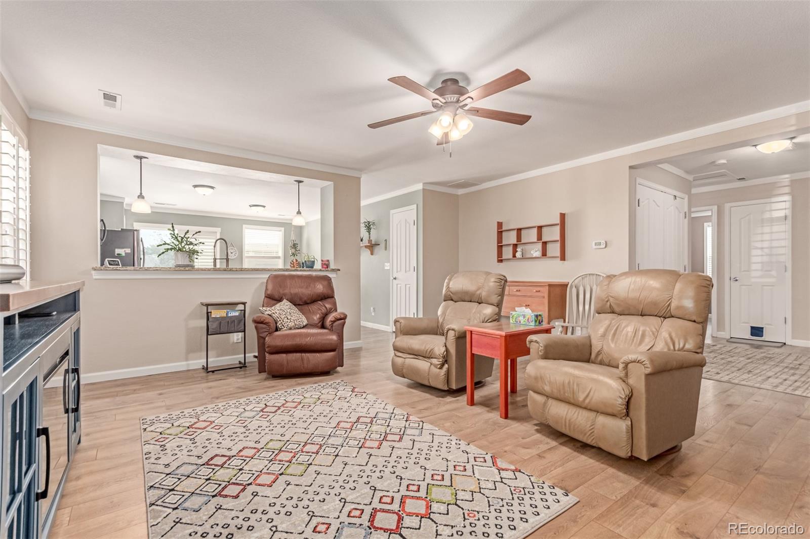 MLS Image #6 for 802  lonewolf circle,brighton, Colorado