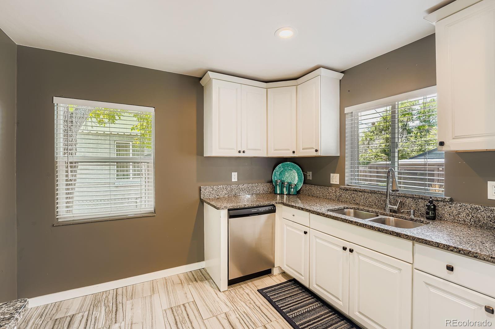MLS Image #10 for 1749  lima street,aurora, Colorado