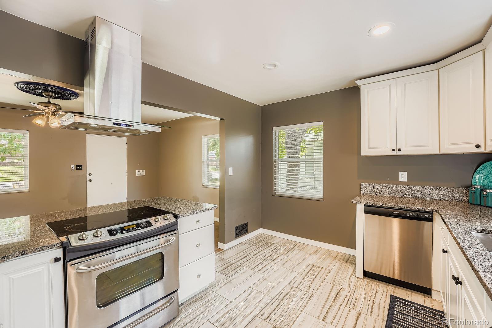 MLS Image #9 for 1749  lima street,aurora, Colorado