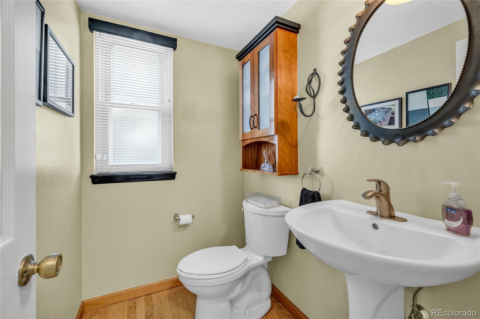 MLS Image #9 for 3572 s richfield circle,aurora, Colorado