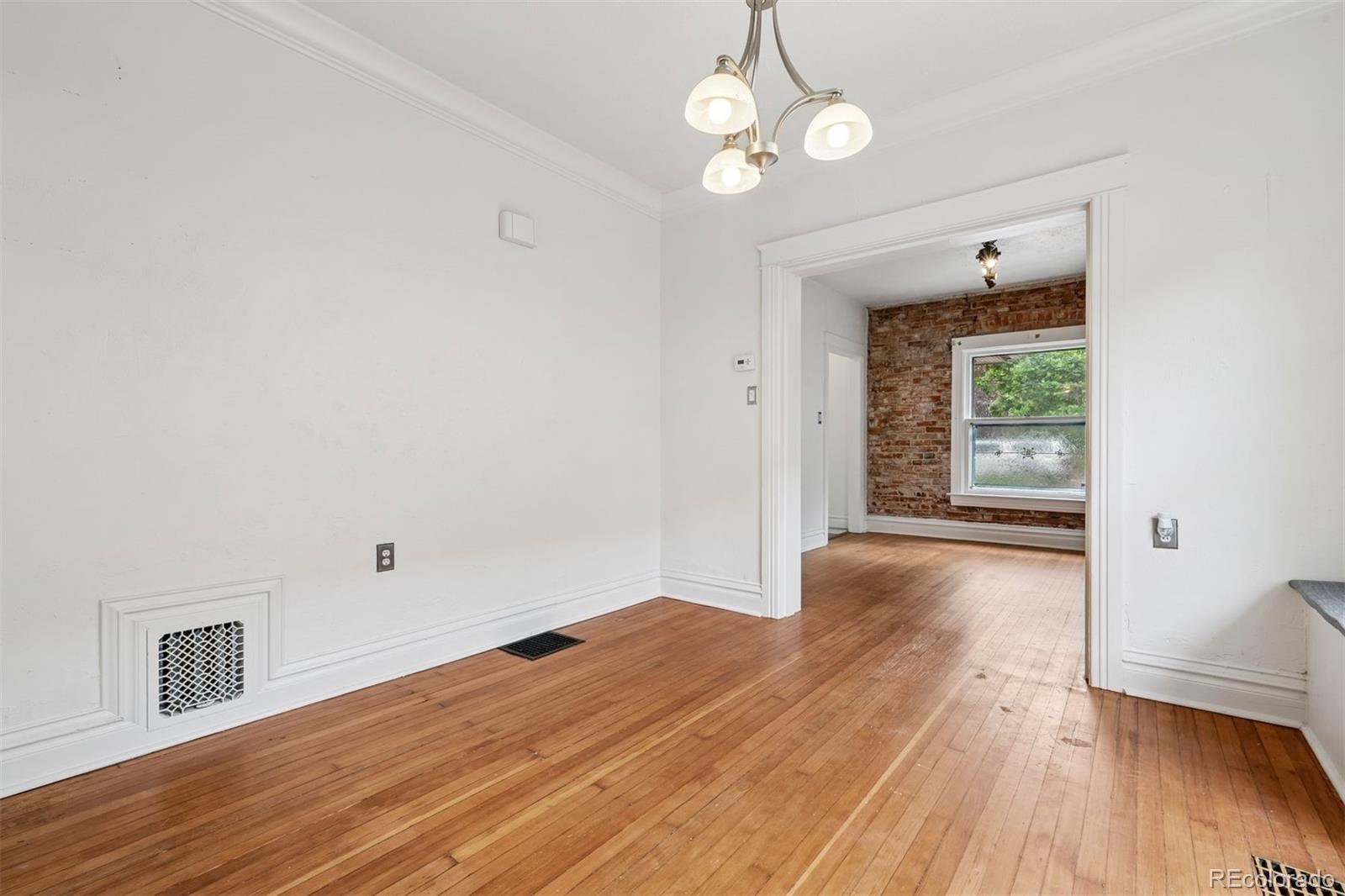 MLS Image #13 for 533 s emerson street,denver, Colorado