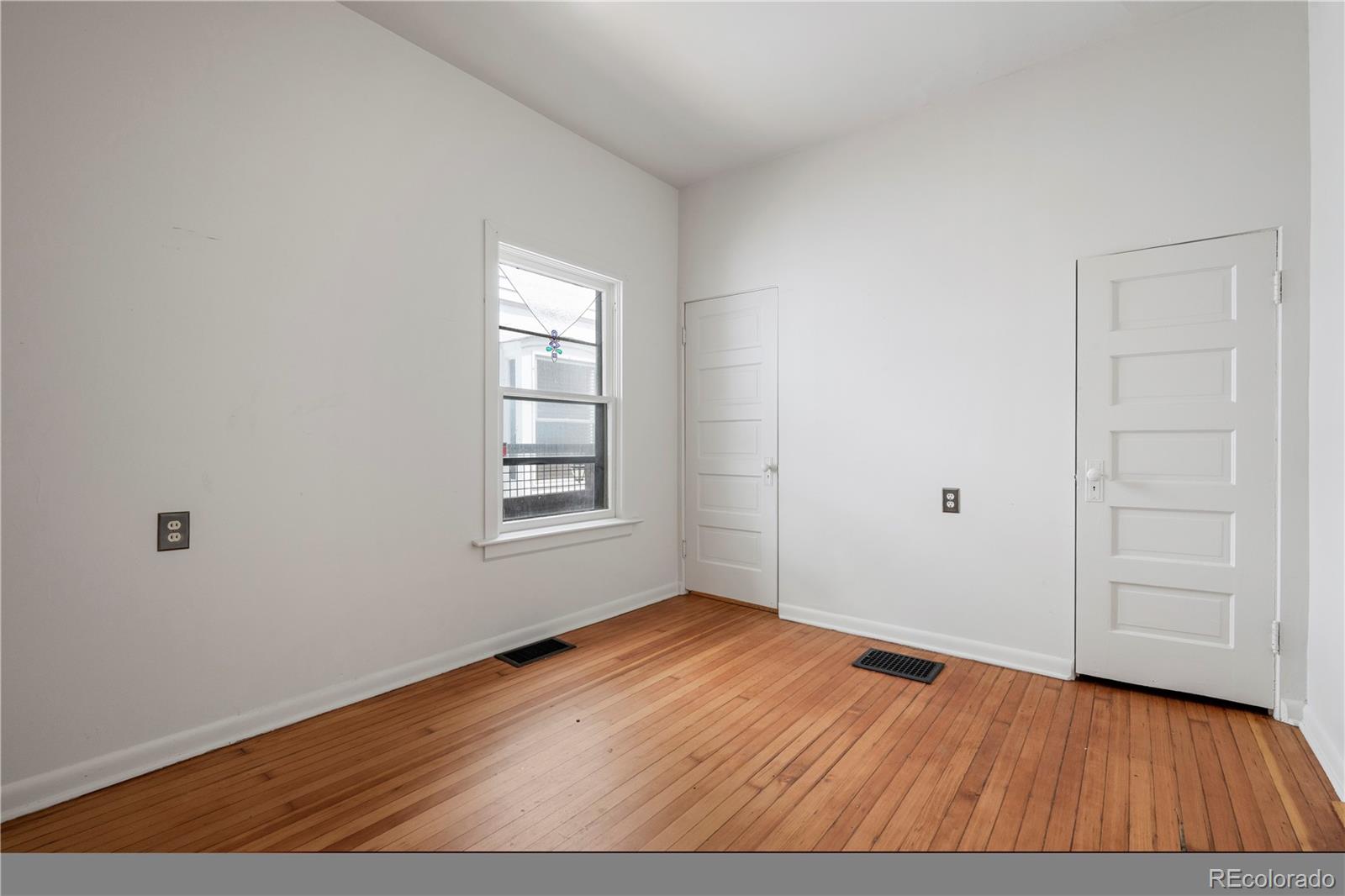 MLS Image #16 for 533 s emerson street,denver, Colorado