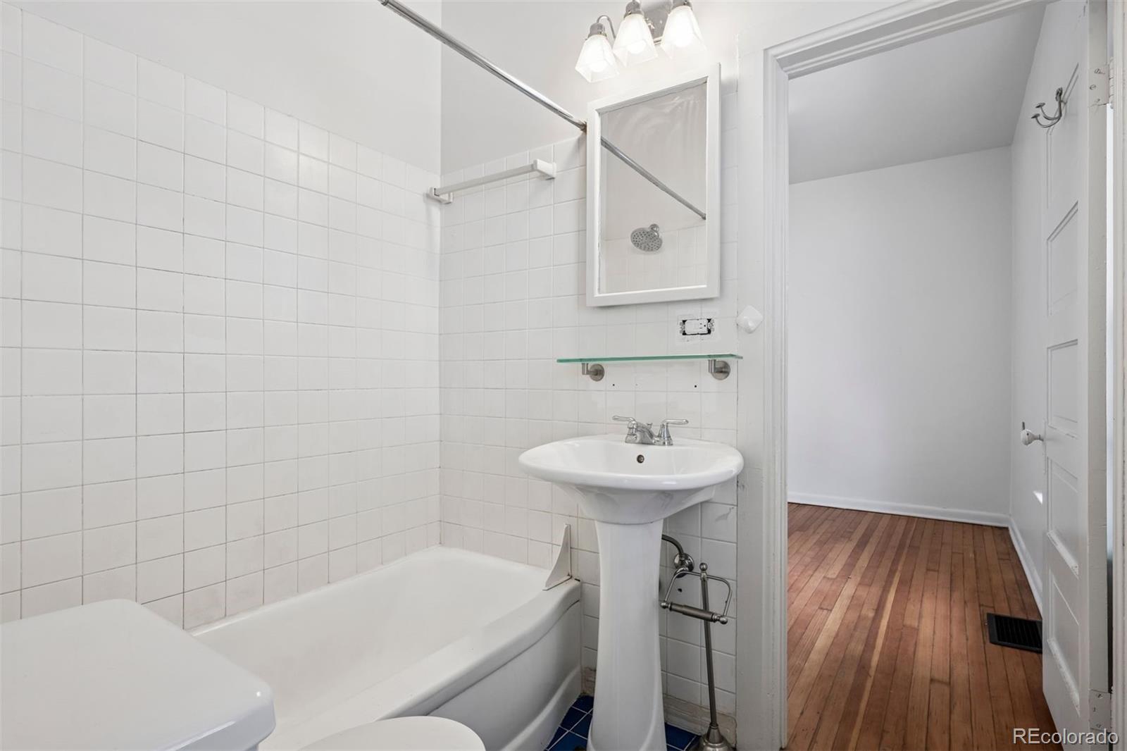 MLS Image #18 for 533 s emerson street,denver, Colorado