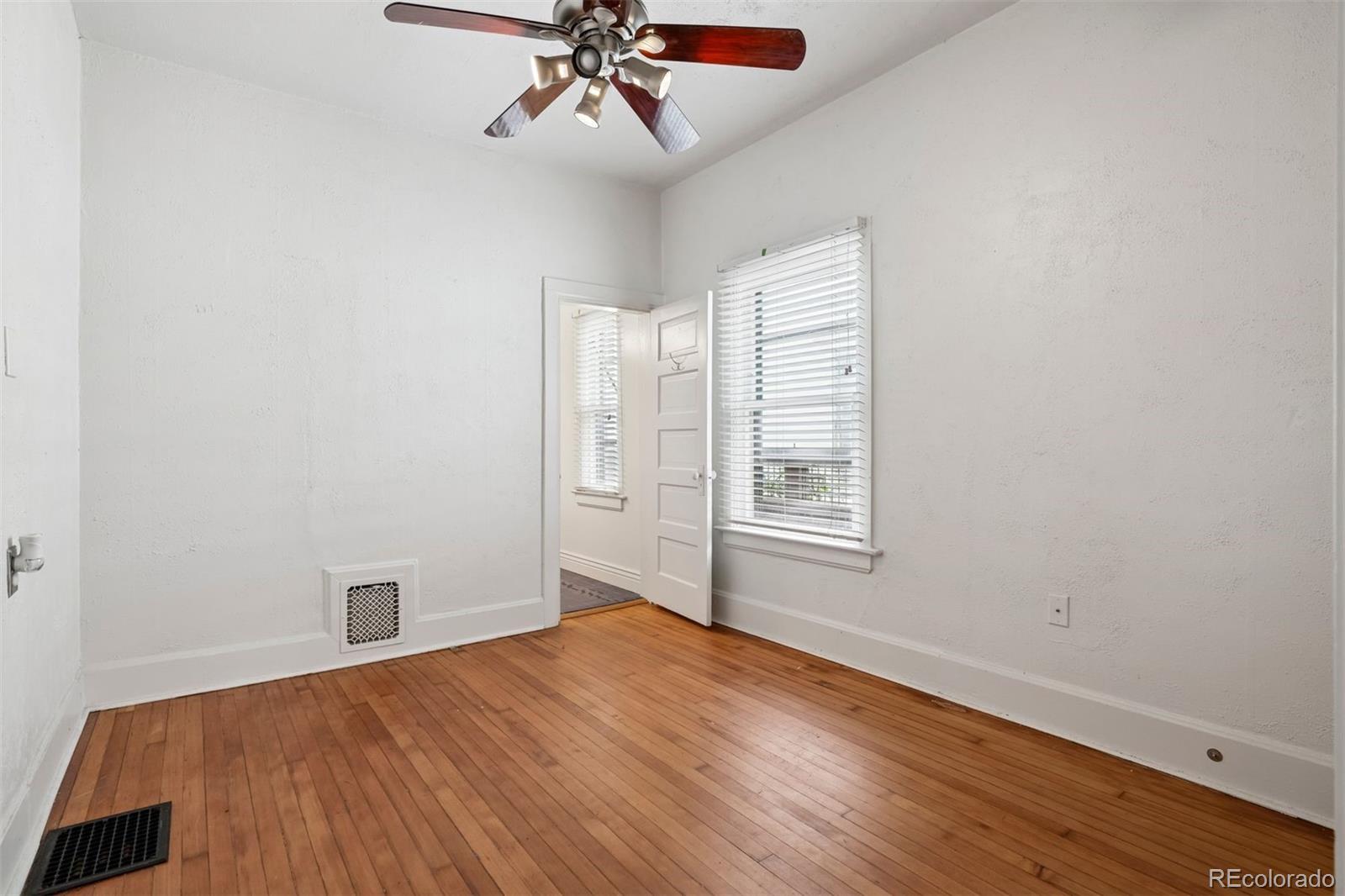 MLS Image #19 for 533 s emerson street,denver, Colorado