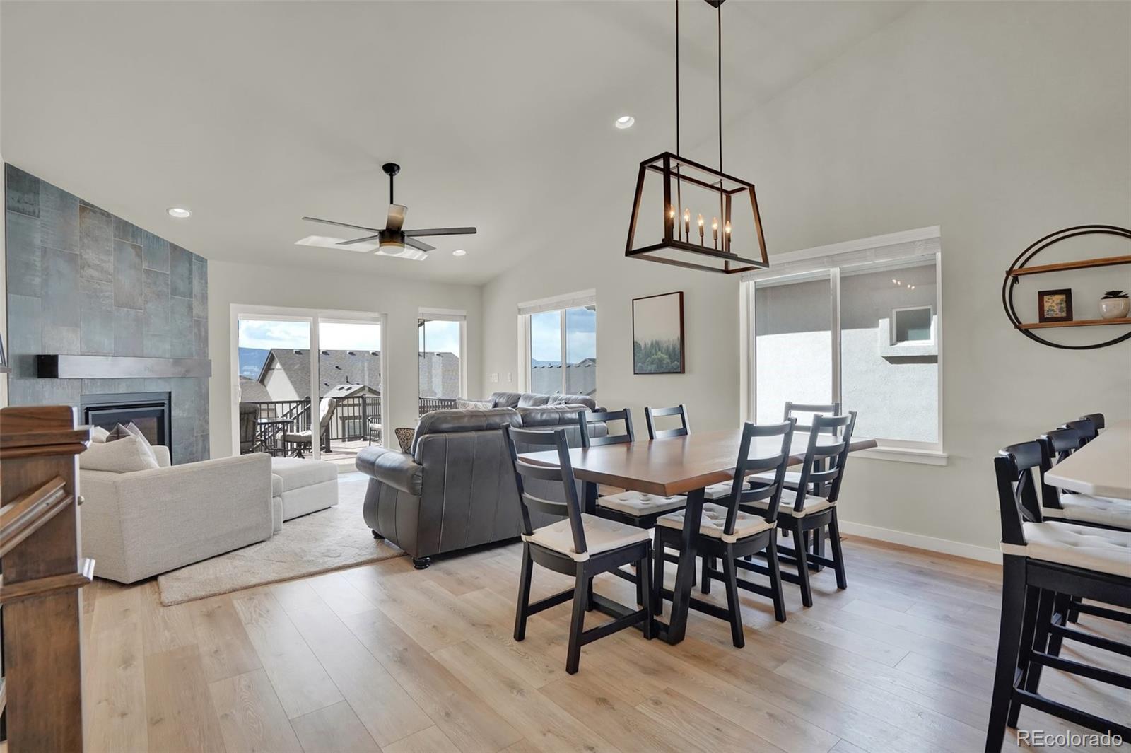 MLS Image #11 for 11136  falling snow lane,colorado springs, Colorado