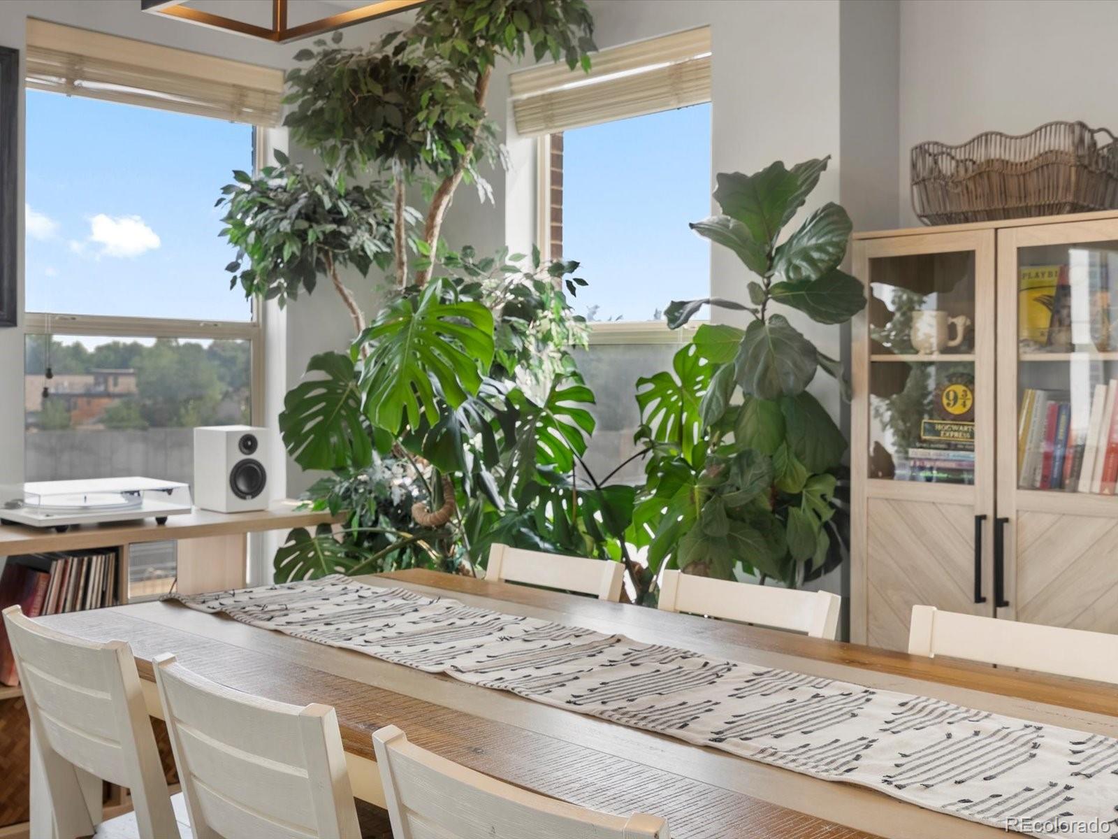 MLS Image #17 for 1313 s clarkson street,denver, Colorado