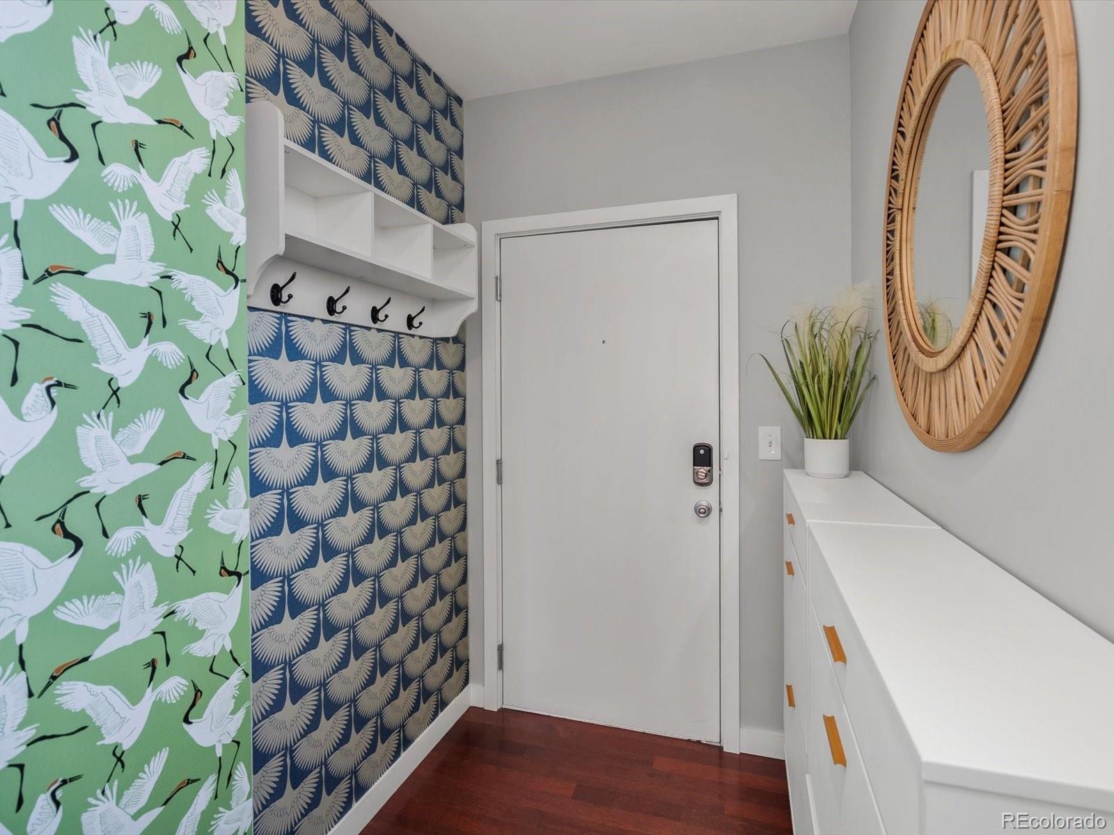 MLS Image #6 for 1313 s clarkson street,denver, Colorado