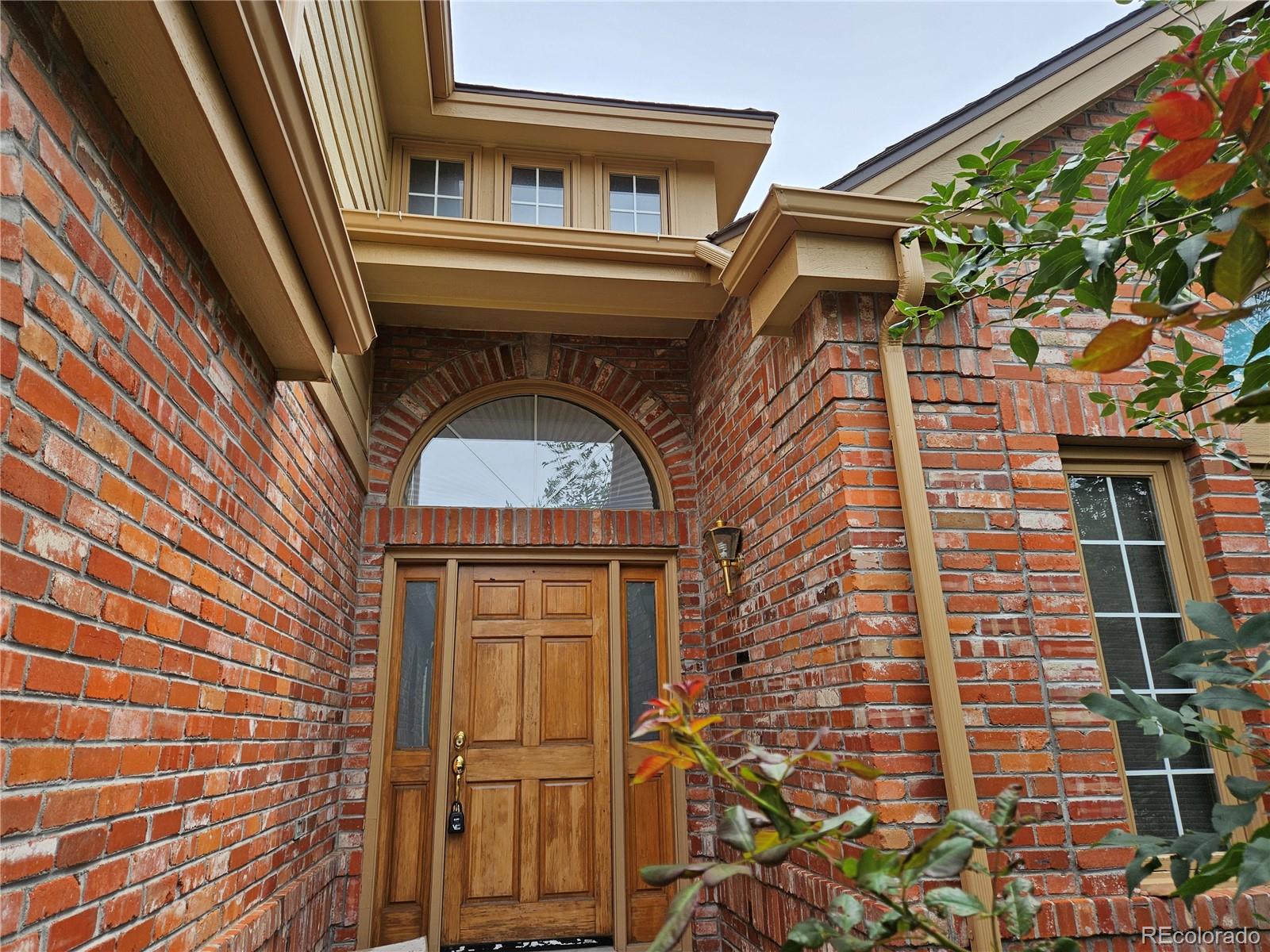 MLS Image #2 for 5804 s danube street,aurora, Colorado
