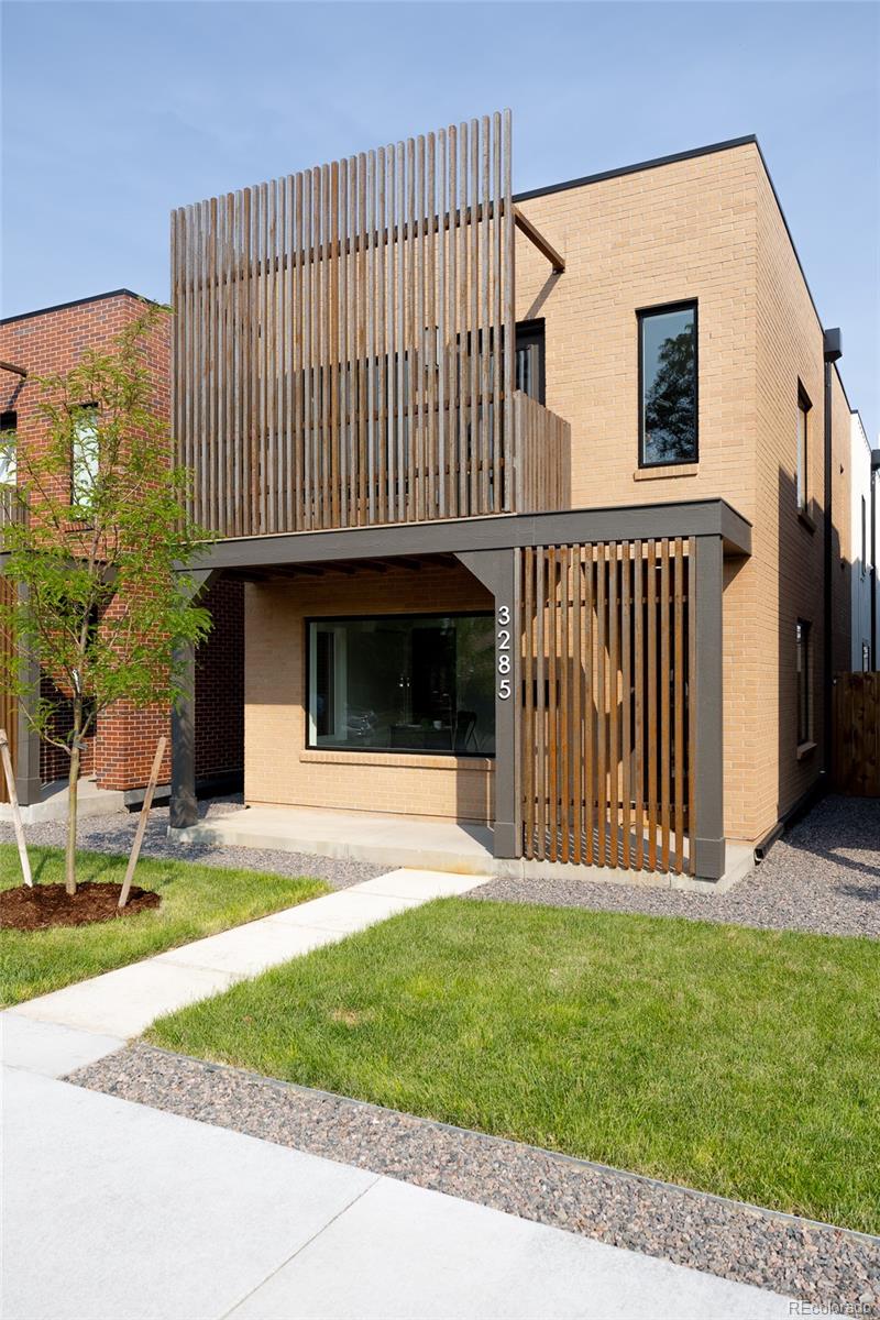MLS Image #35 for 3285  lawrence street,denver, Colorado