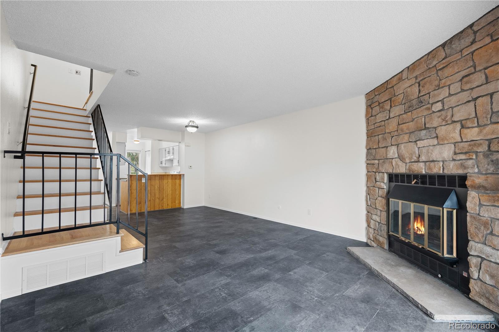 MLS Image #3 for 9930 w cornell place,lakewood, Colorado