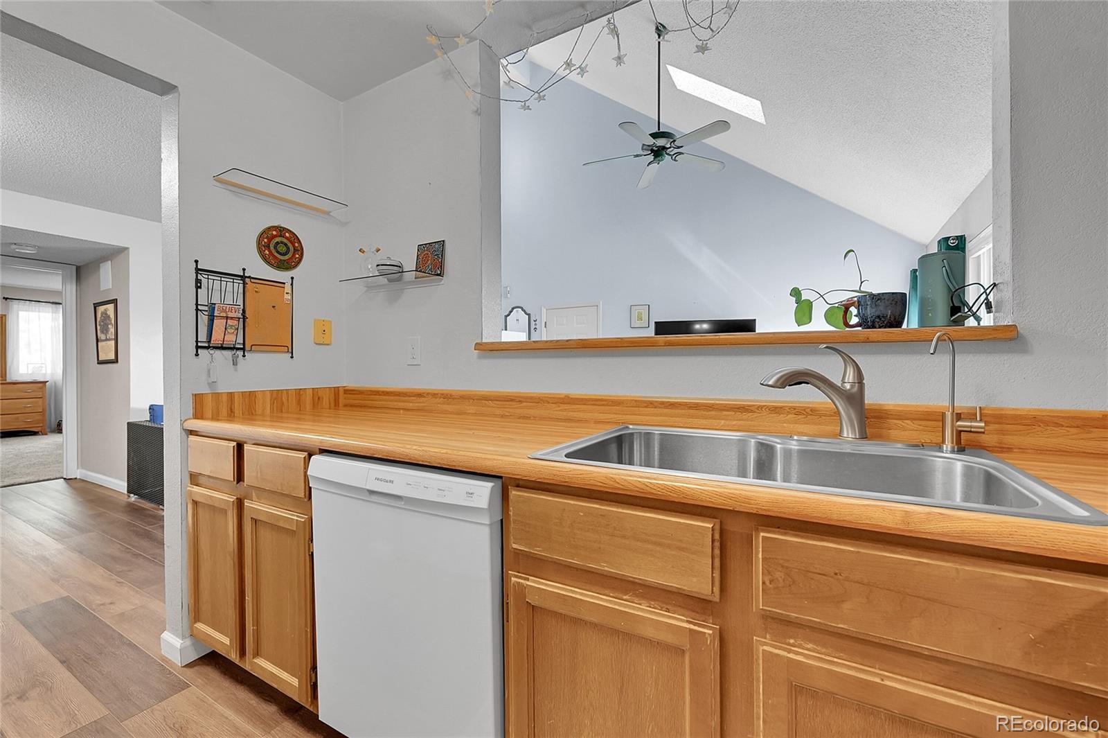 MLS Image #13 for 12404 e tennessee circle,aurora, Colorado