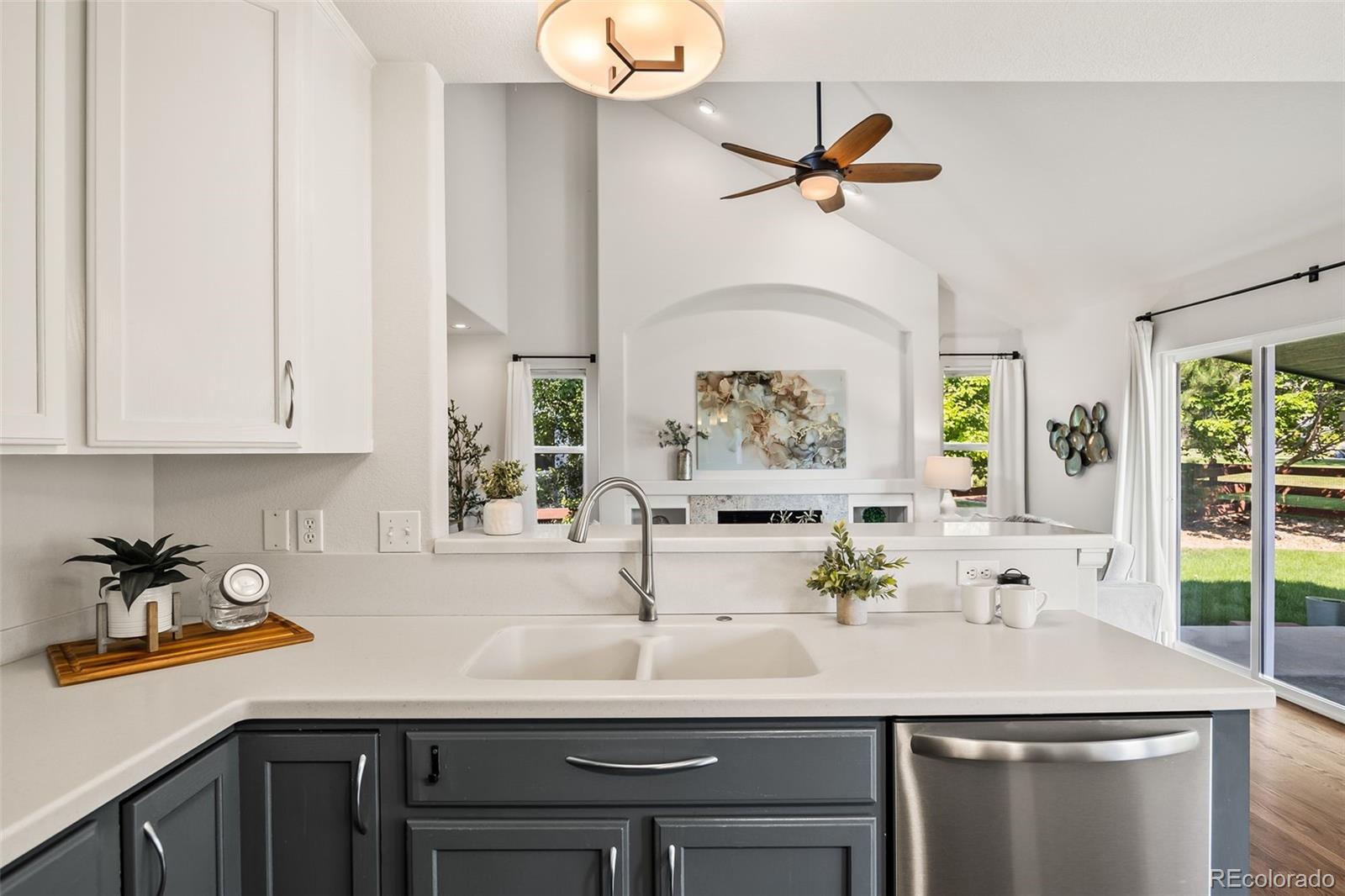 MLS Image #14 for 6139  salvia court,golden, Colorado