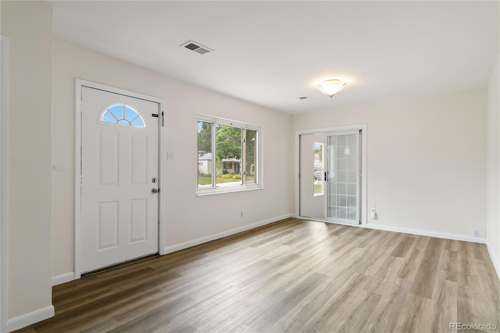 MLS Image #6 for 2743 s linley court,denver, Colorado