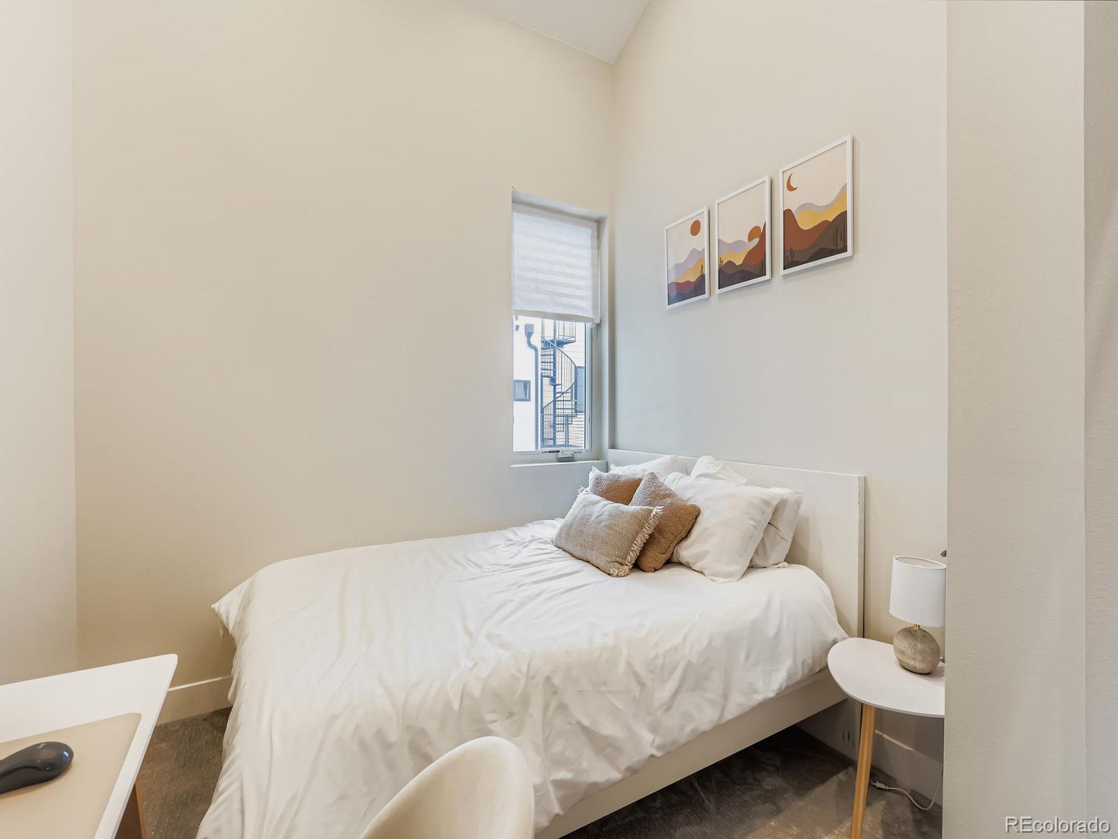 MLS Image #14 for 1921 w elk place,denver, Colorado