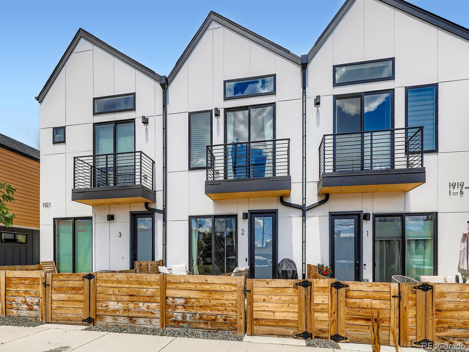 MLS Image #17 for 1921 w elk place,denver, Colorado