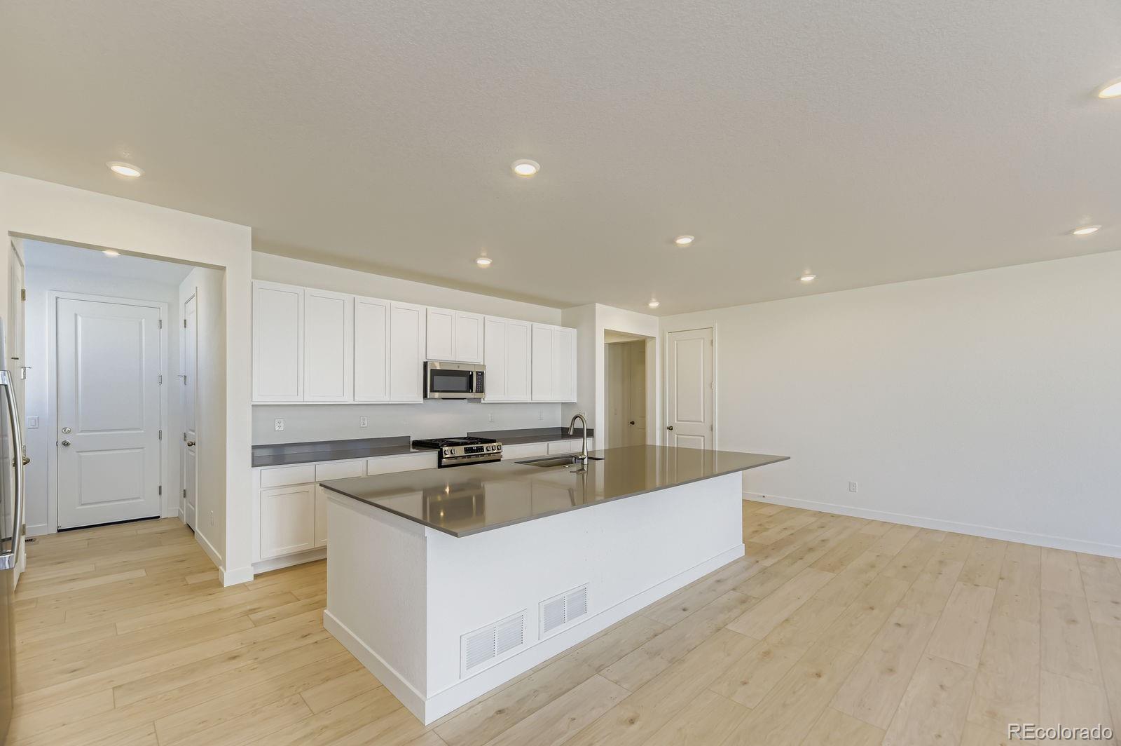MLS Image #4 for 39881  congress lane,elizabeth, Colorado