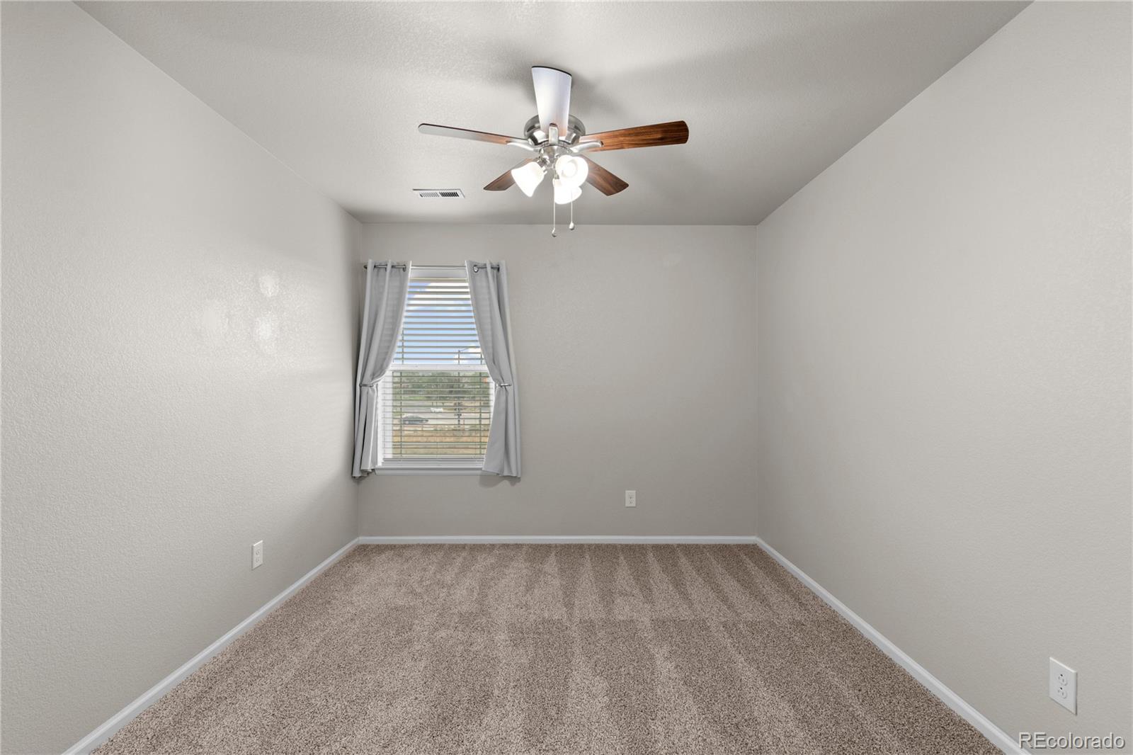 MLS Image #23 for 15968 e otero avenue,centennial, Colorado