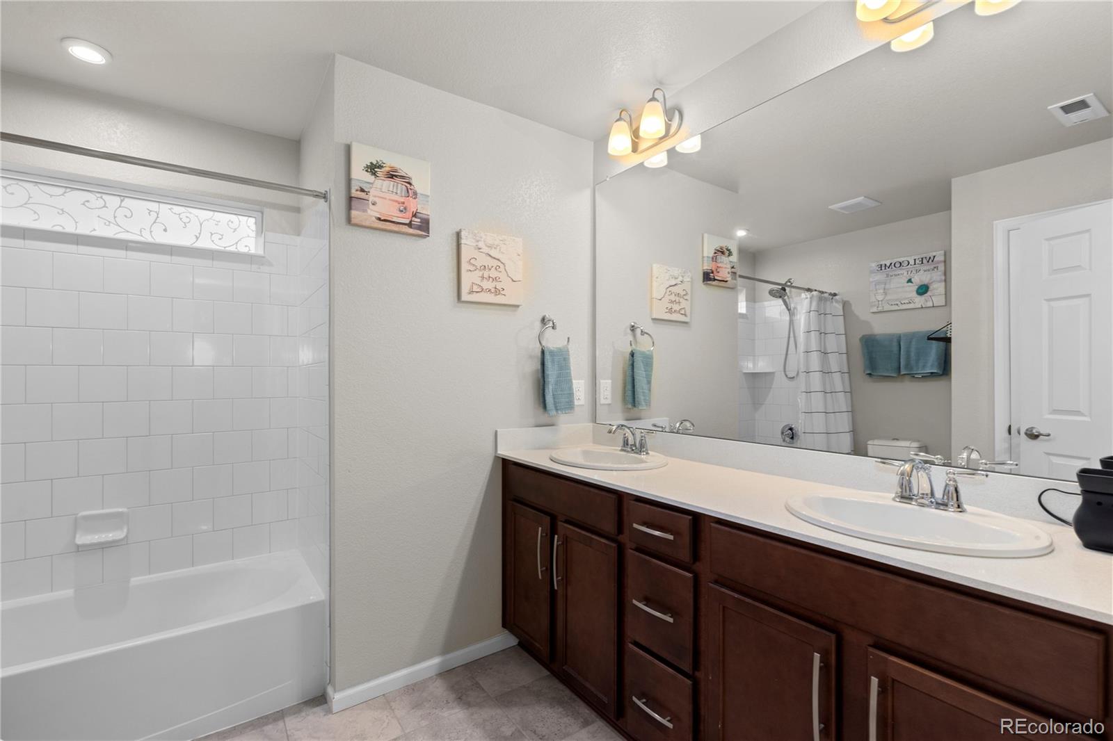 MLS Image #26 for 15968 e otero avenue,centennial, Colorado