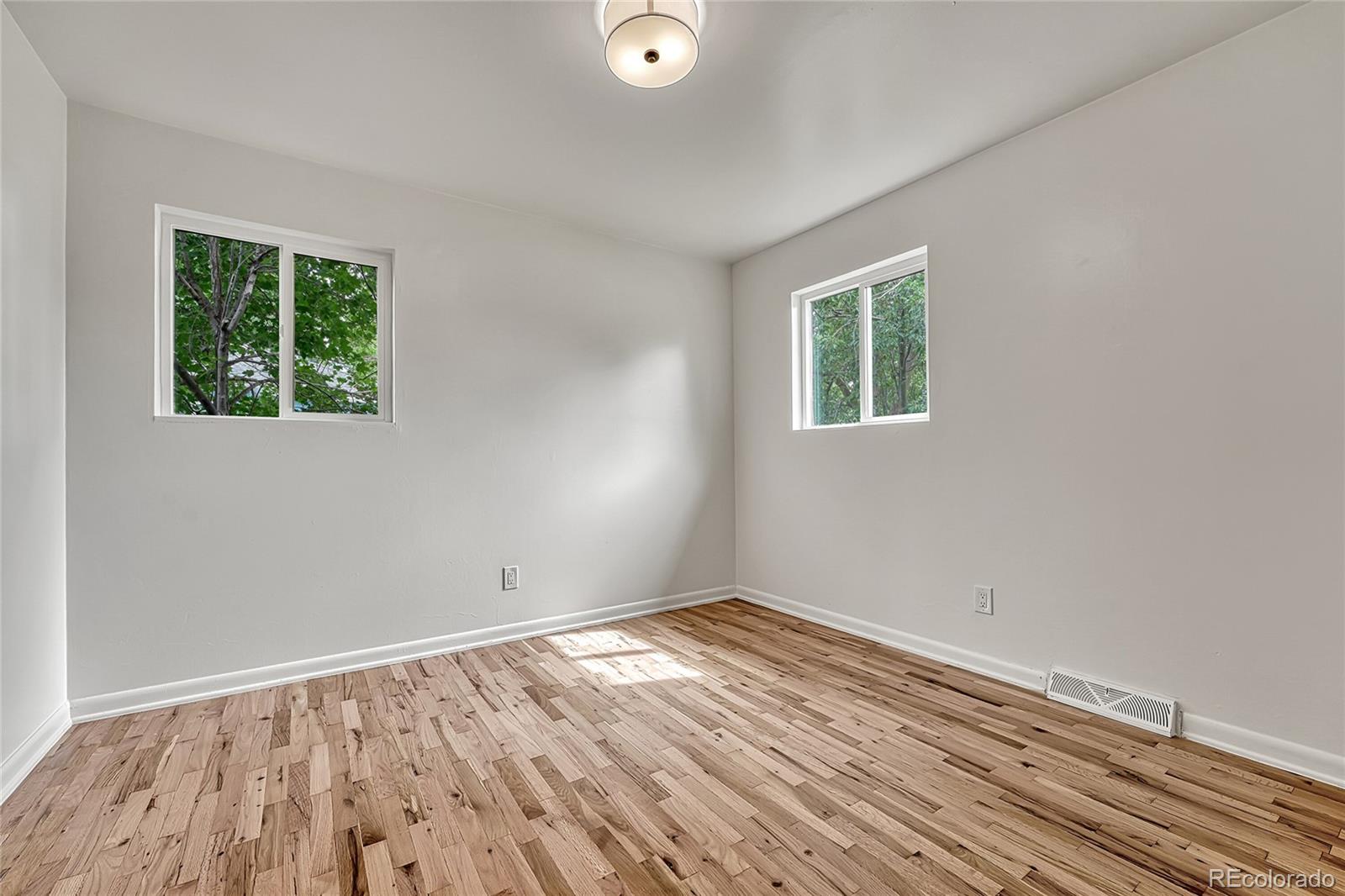 MLS Image #16 for 4591 s pennsylvania street,englewood, Colorado