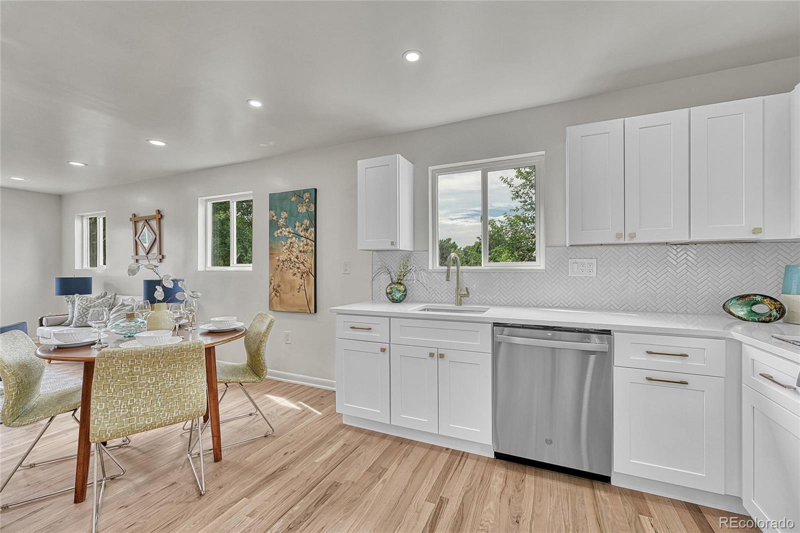MLS Image #8 for 4591 s pennsylvania street,englewood, Colorado