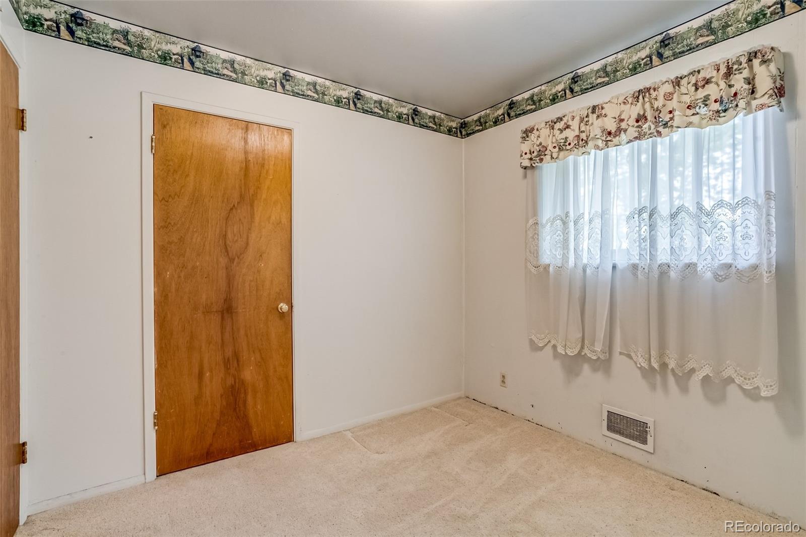 MLS Image #10 for 6930 w calahan avenue,lakewood, Colorado