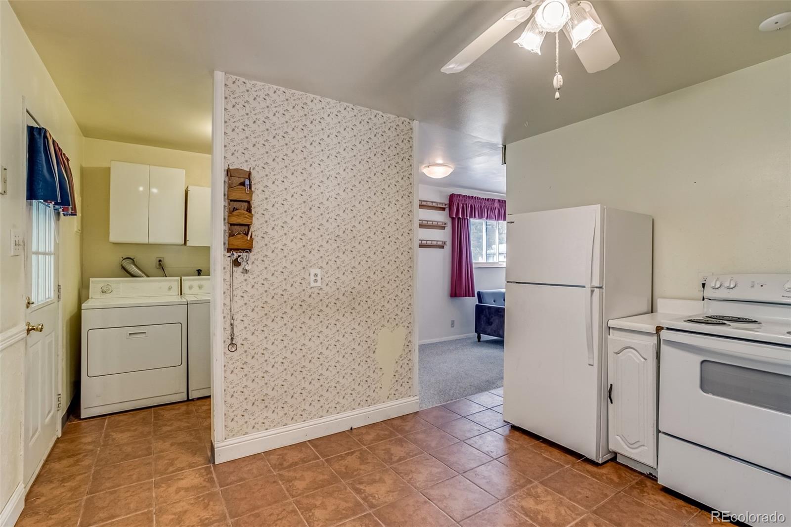 MLS Image #19 for 6930 w calahan avenue,lakewood, Colorado