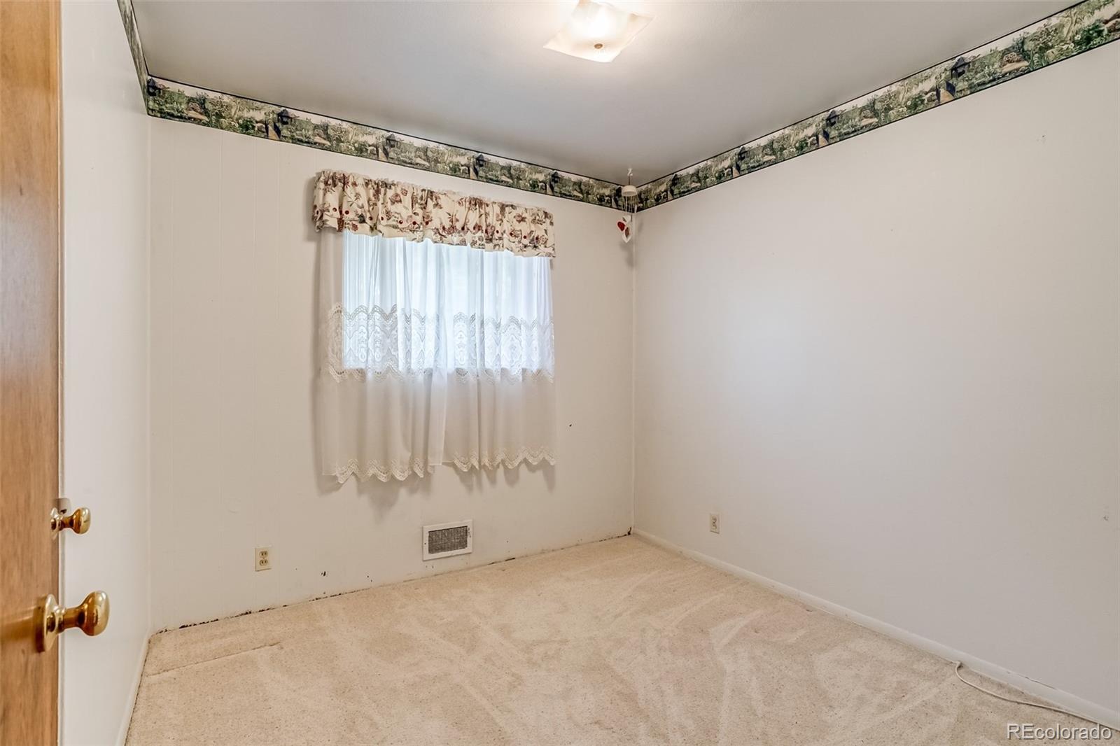 MLS Image #9 for 6930 w calahan avenue,lakewood, Colorado