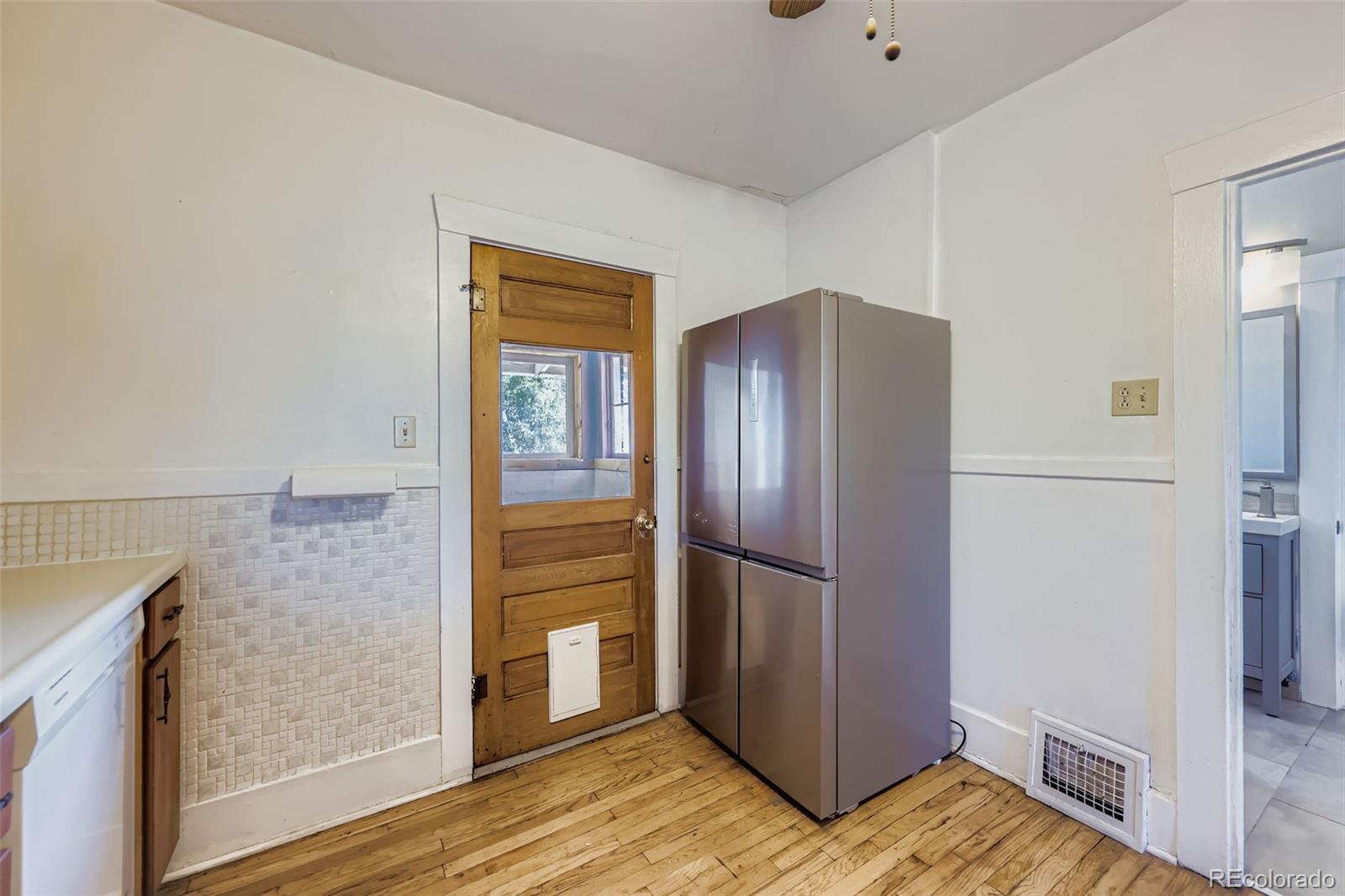 MLS Image #12 for 3334 n madison street,denver, Colorado
