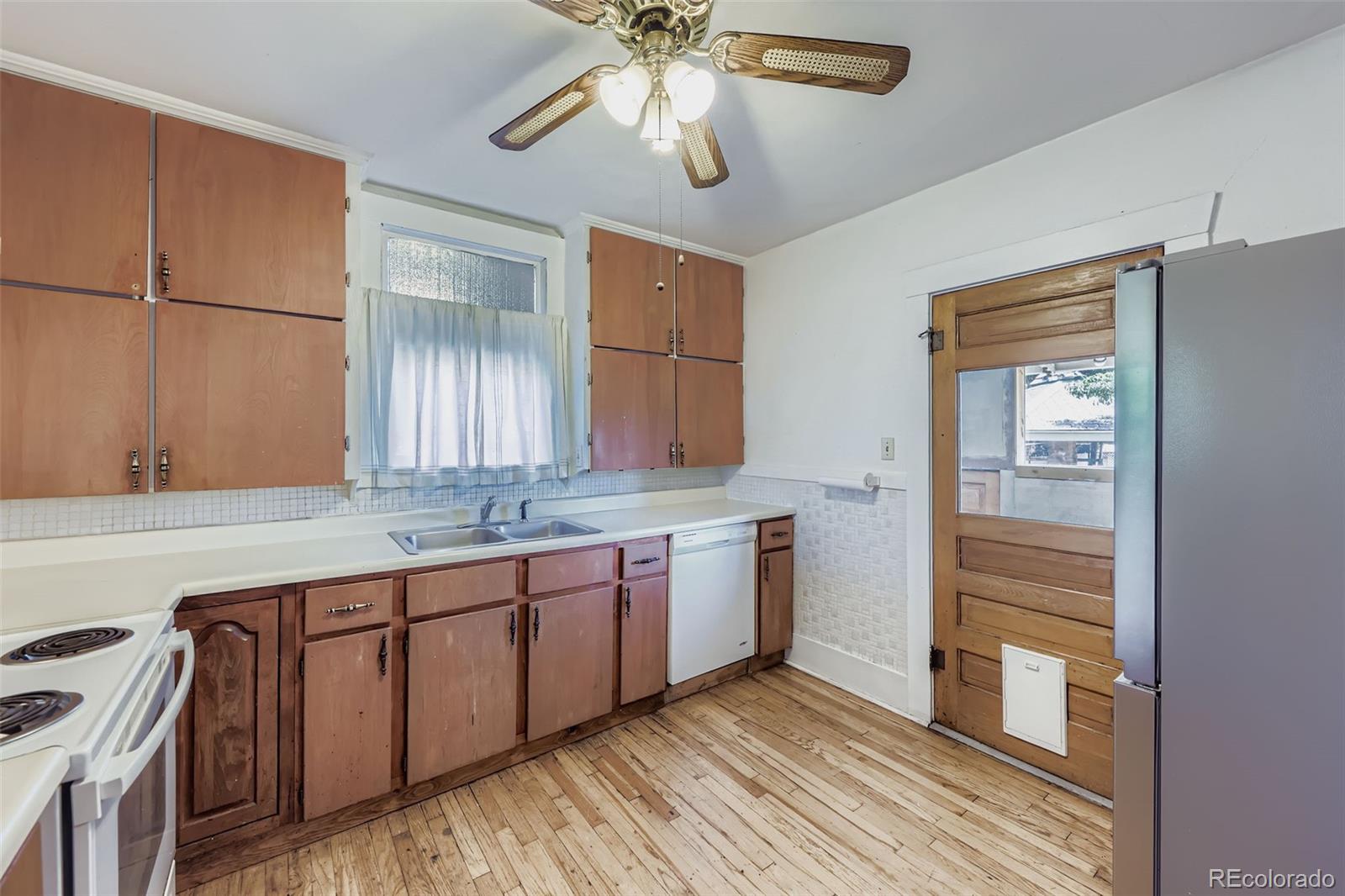 MLS Image #9 for 3334 n madison street,denver, Colorado