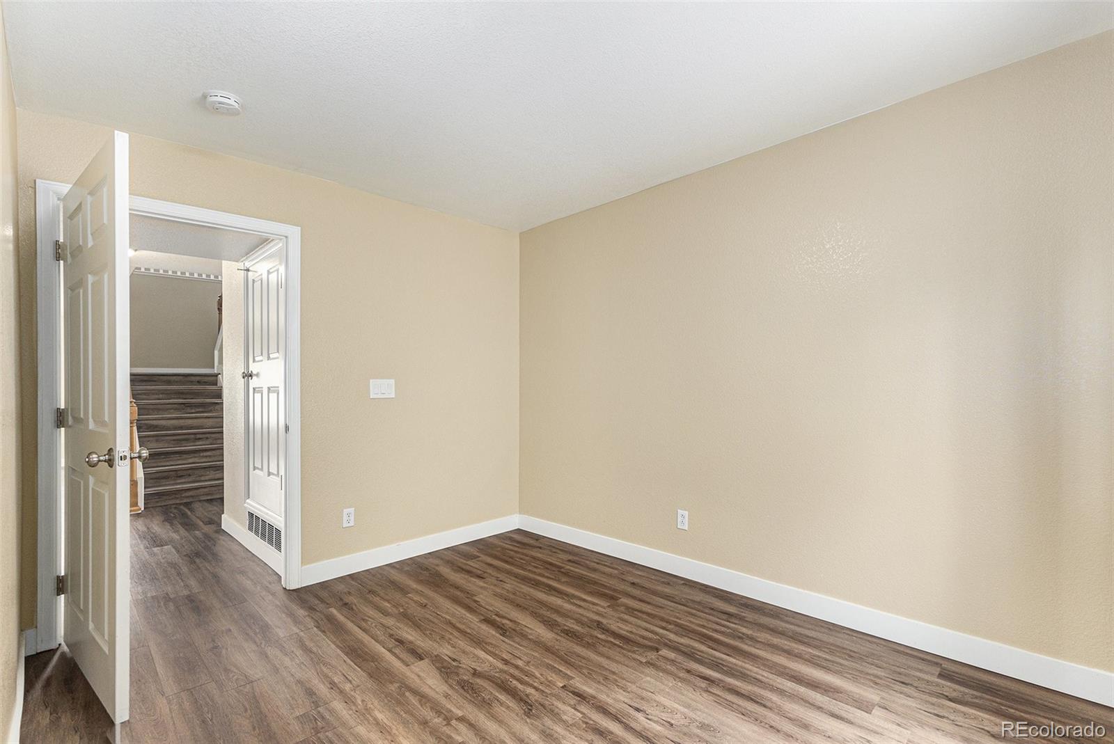 MLS Image #12 for 5440  perth street,denver, Colorado