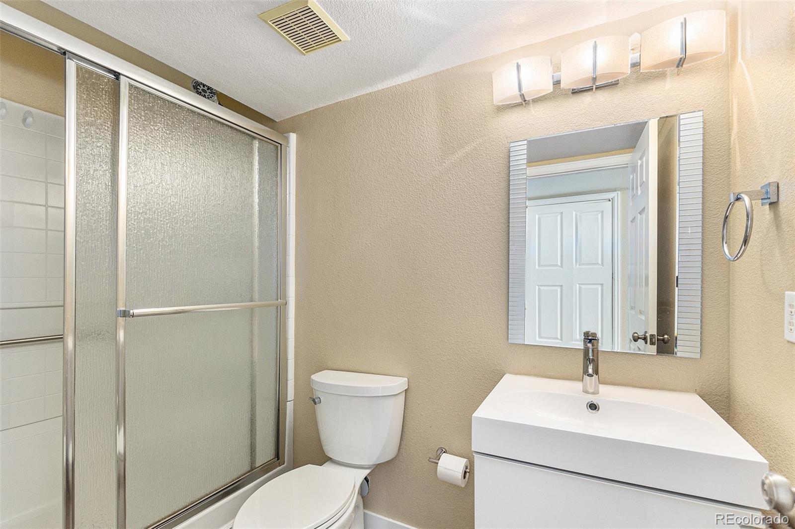 MLS Image #13 for 5440  perth street,denver, Colorado