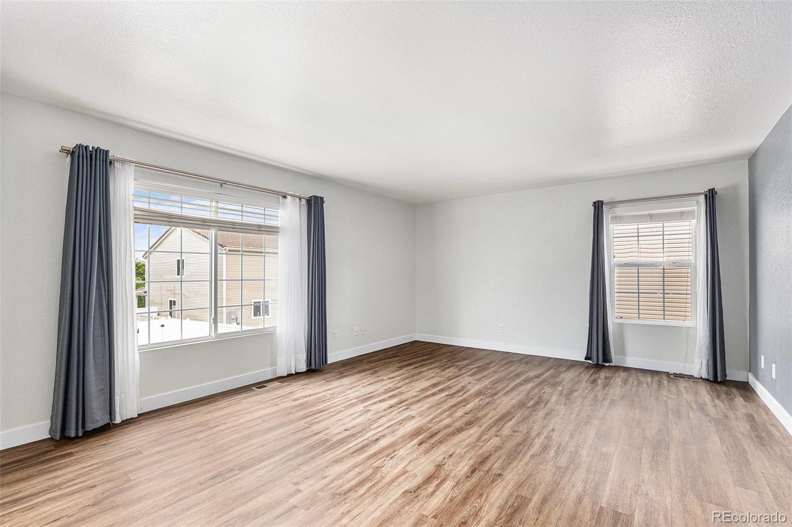 MLS Image #16 for 5440  perth street,denver, Colorado