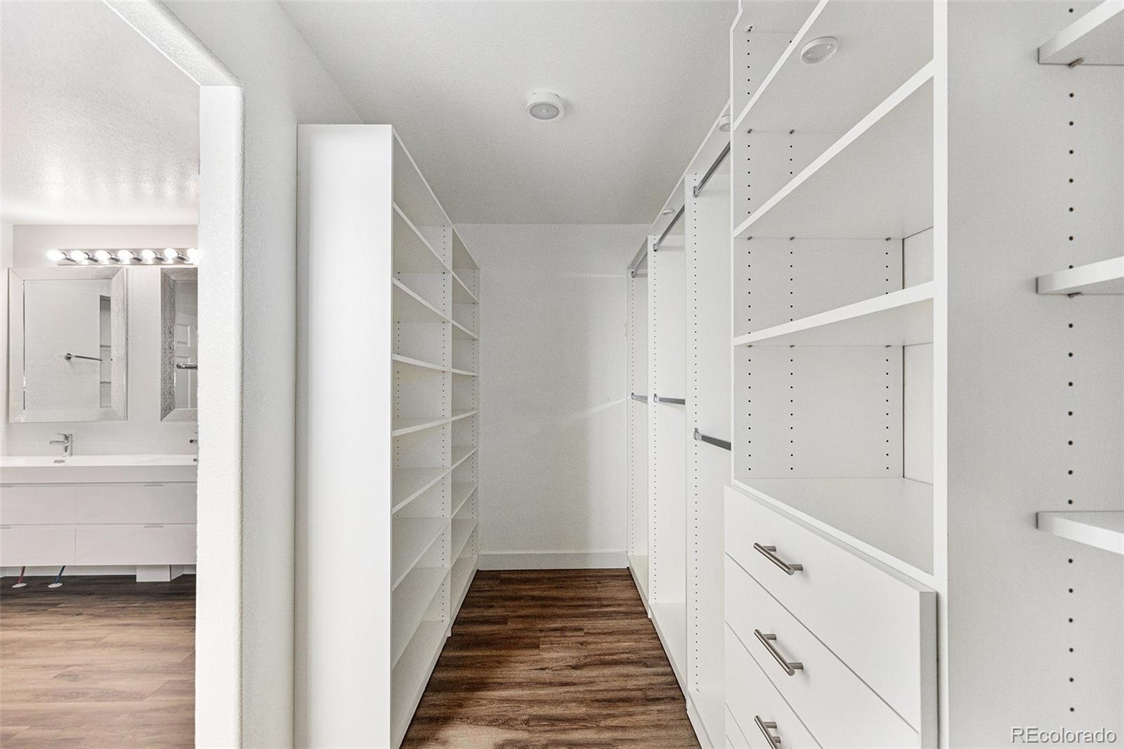 MLS Image #18 for 5440  perth street,denver, Colorado