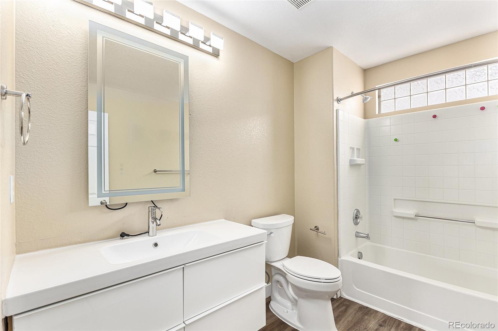 MLS Image #27 for 5440  perth street,denver, Colorado