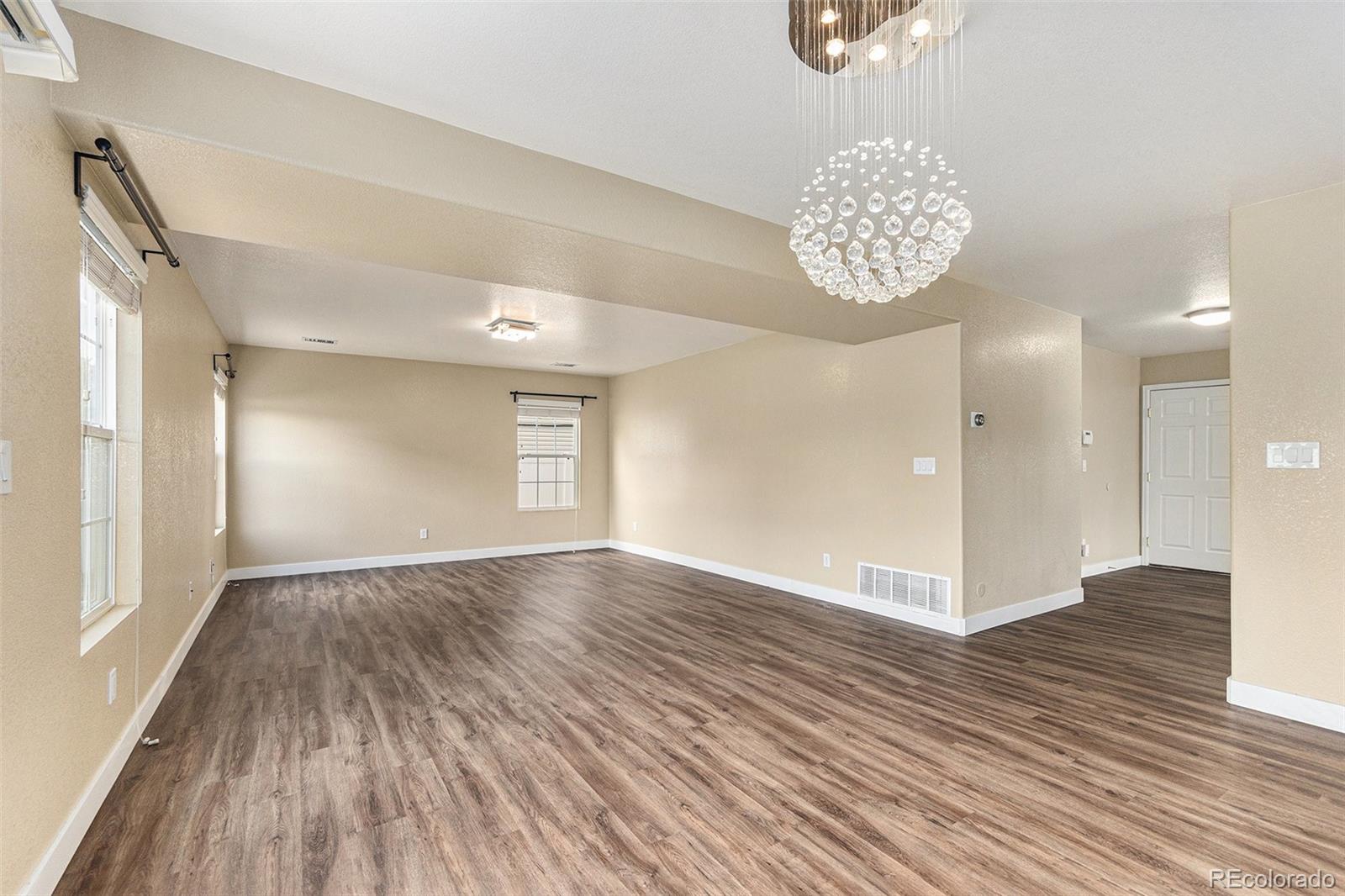 MLS Image #8 for 5440  perth street,denver, Colorado
