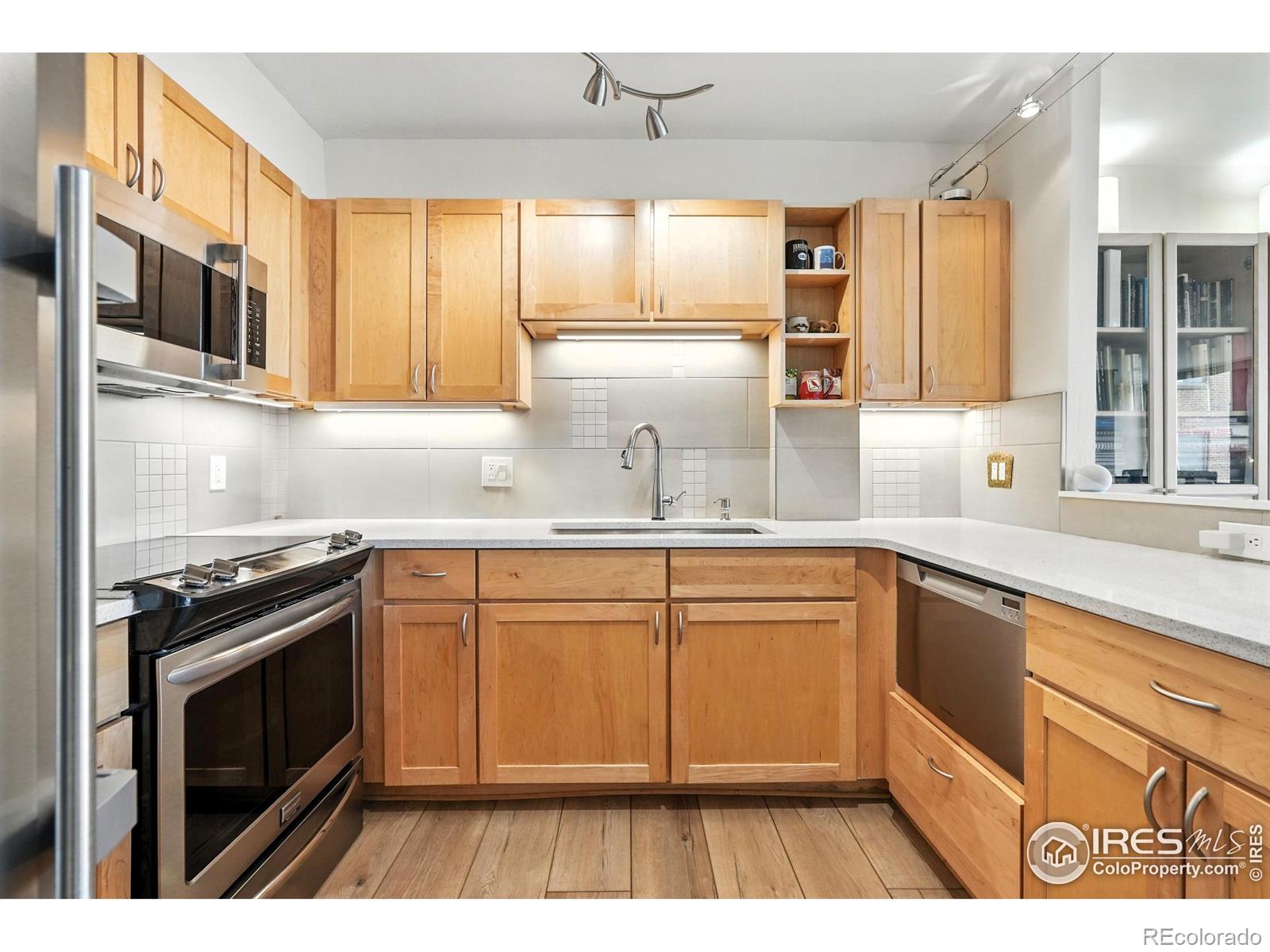 MLS Image #3 for 1850  folsom street,boulder, Colorado