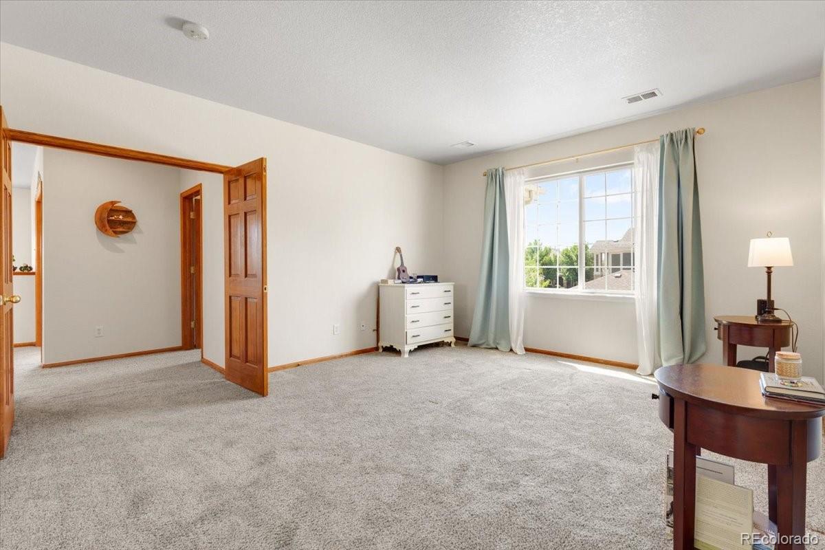 MLS Image #16 for 13859  legend trail,broomfield, Colorado