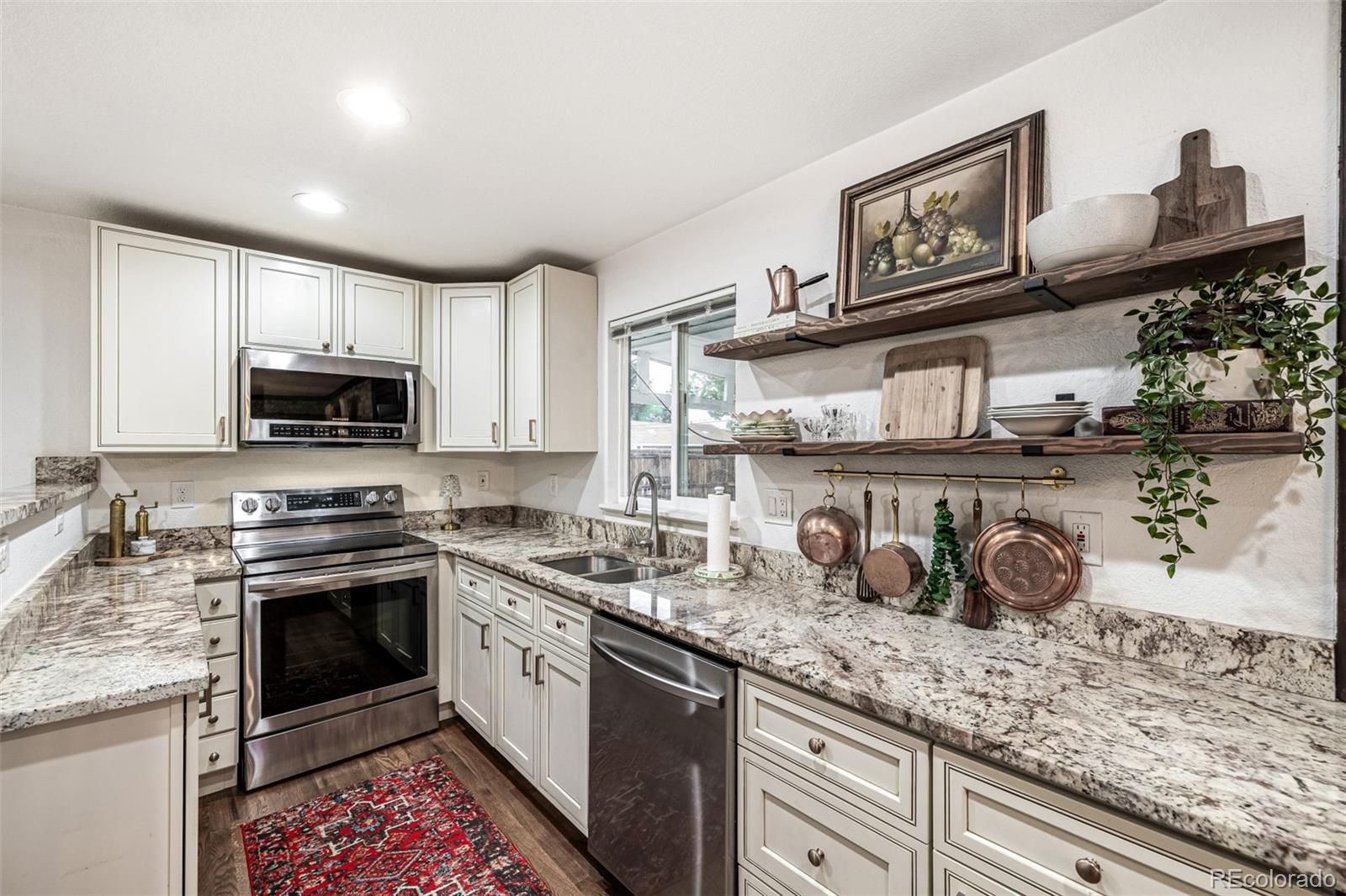 MLS Image #11 for 3760 s huron street,englewood, Colorado